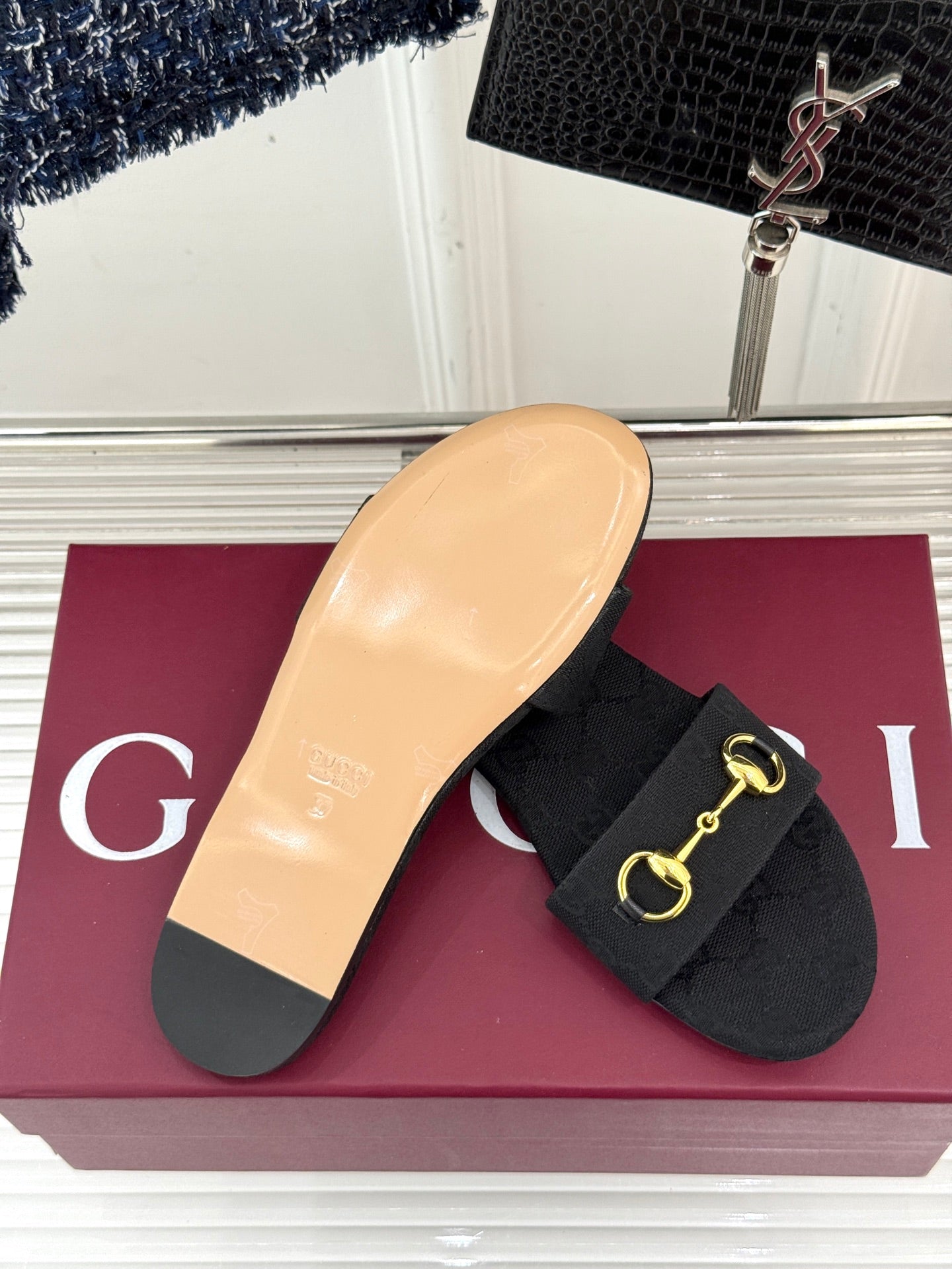 SLIDE SANDALS IN BLACK FABRIC EMBOSSED LOGO - 35