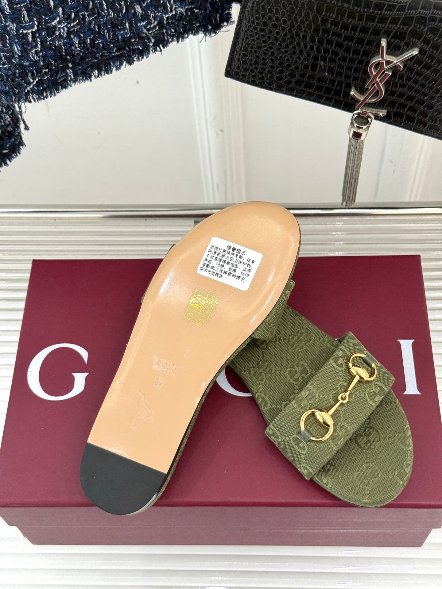 SLIDE SANDALS IN MOSS GREEN FABRIC EMBOSSED LOGO - 35
