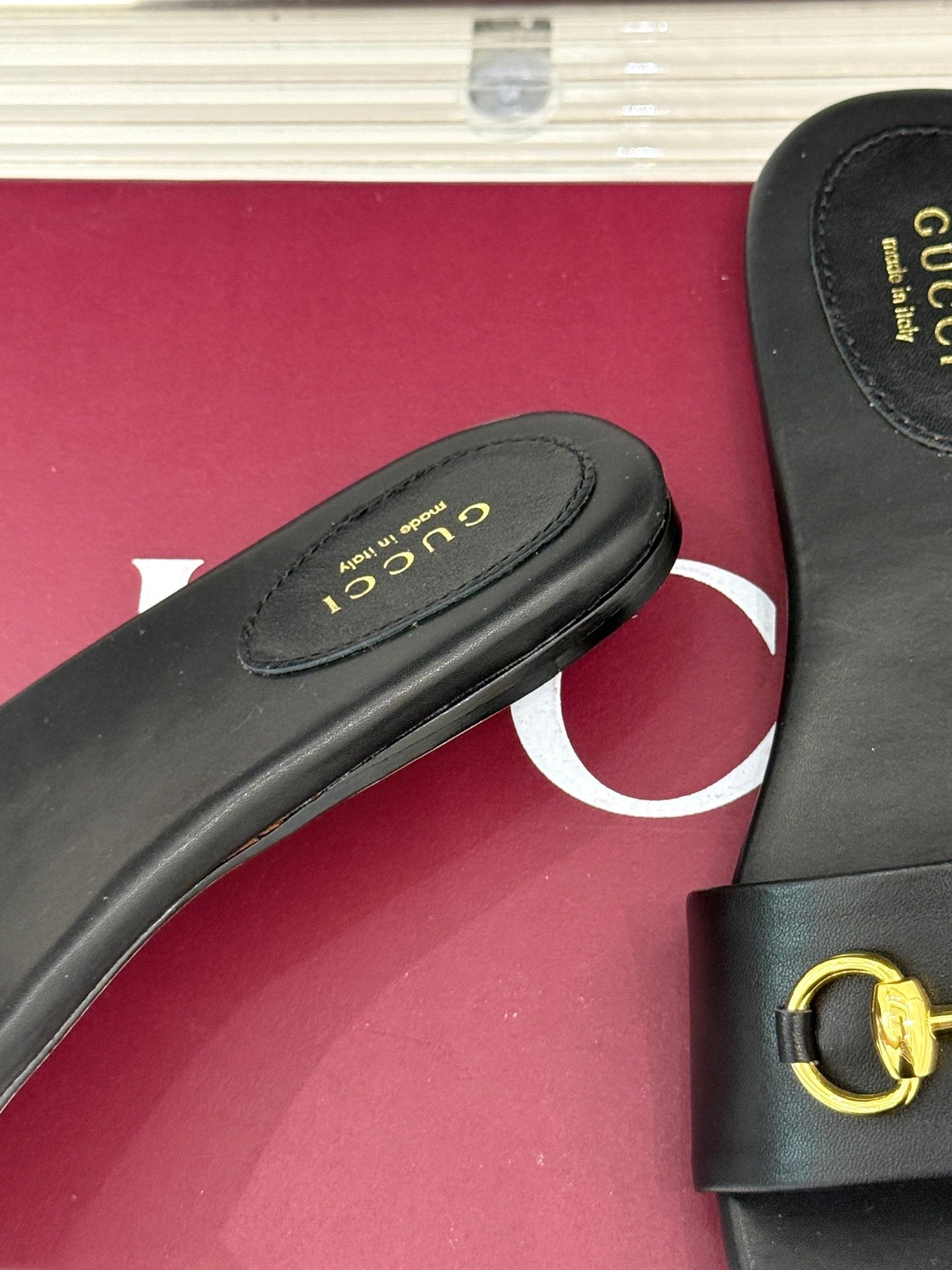 SLIDE SANDALS IN BLACK CALFSKIN WITH GOLD HARDWARE - 35