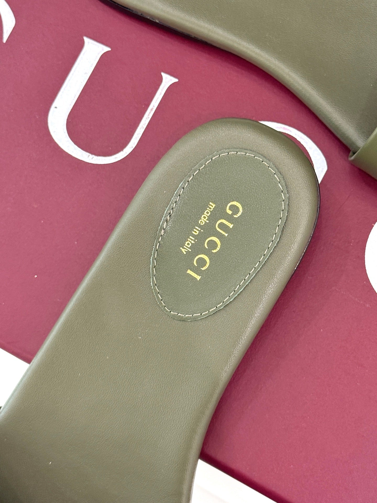 SLIDE SANDALS IN MOSS GREEN CALFSKIN WITH GOLD HARDWARE - 35
