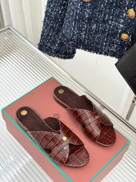 LP SANDALS 25S IN MAHOGANY RED LAMBSKIN SNAKE EMBOSSING - 35