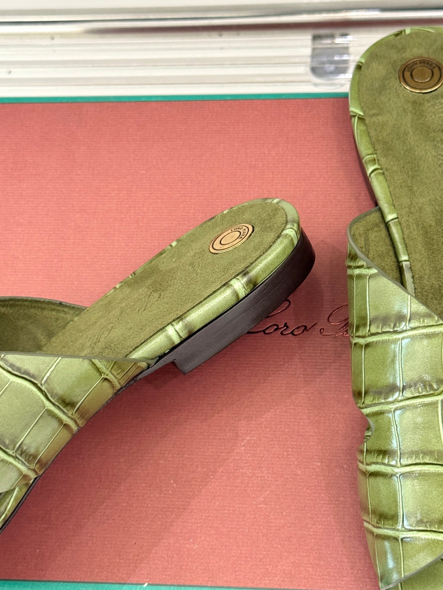 LP SANDALS 25S IN MOSS GREEN LAMBSKIN SNAKE EMBOSSING - 35