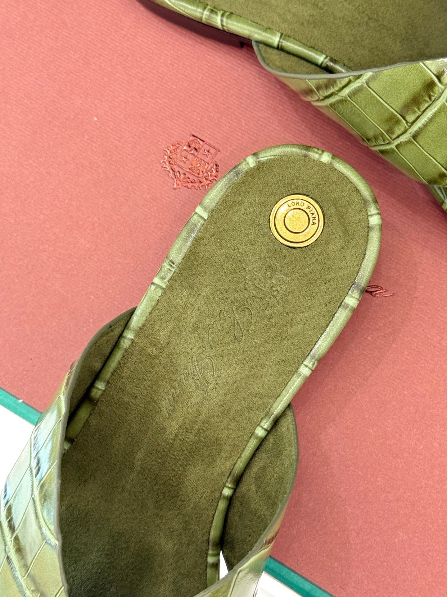 LP SANDALS 25S IN MOSS GREEN LAMBSKIN SNAKE EMBOSSING - 35