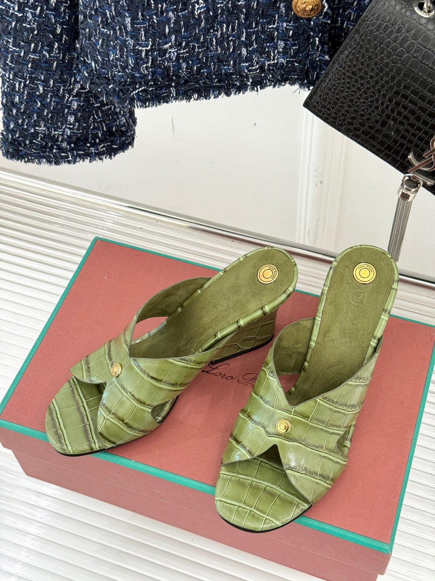 LP HIGH HEEL 25S IN MOSS GREEN LAMBSKIN SNAKE EMBOSSING - 35
