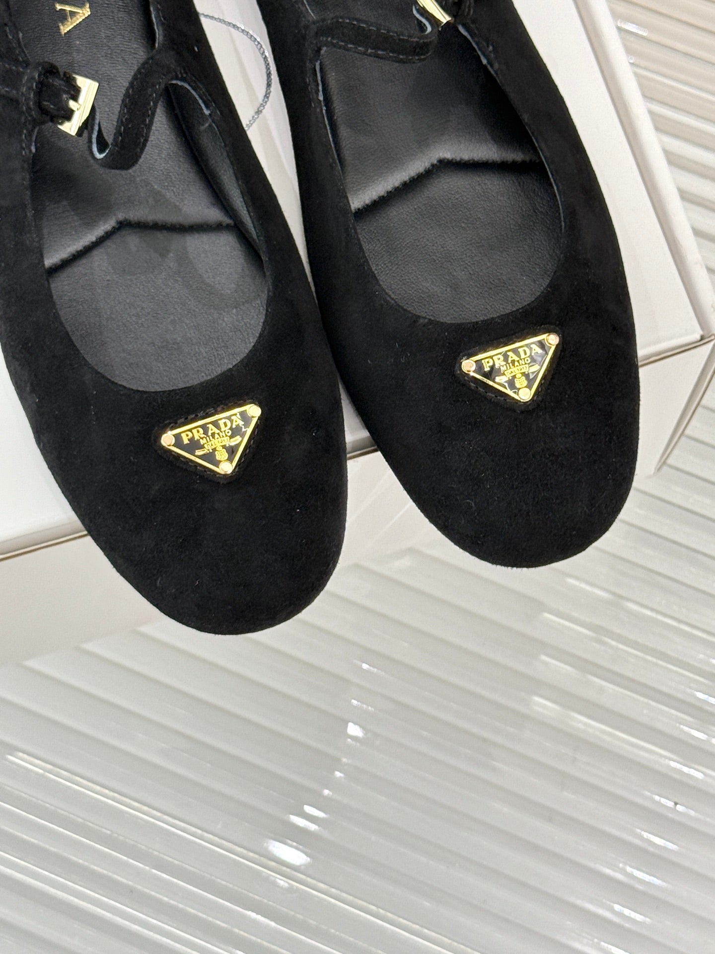 PRADA 25S SOFT PADDED BALLERINAS IN BLACK SUEDE - 35