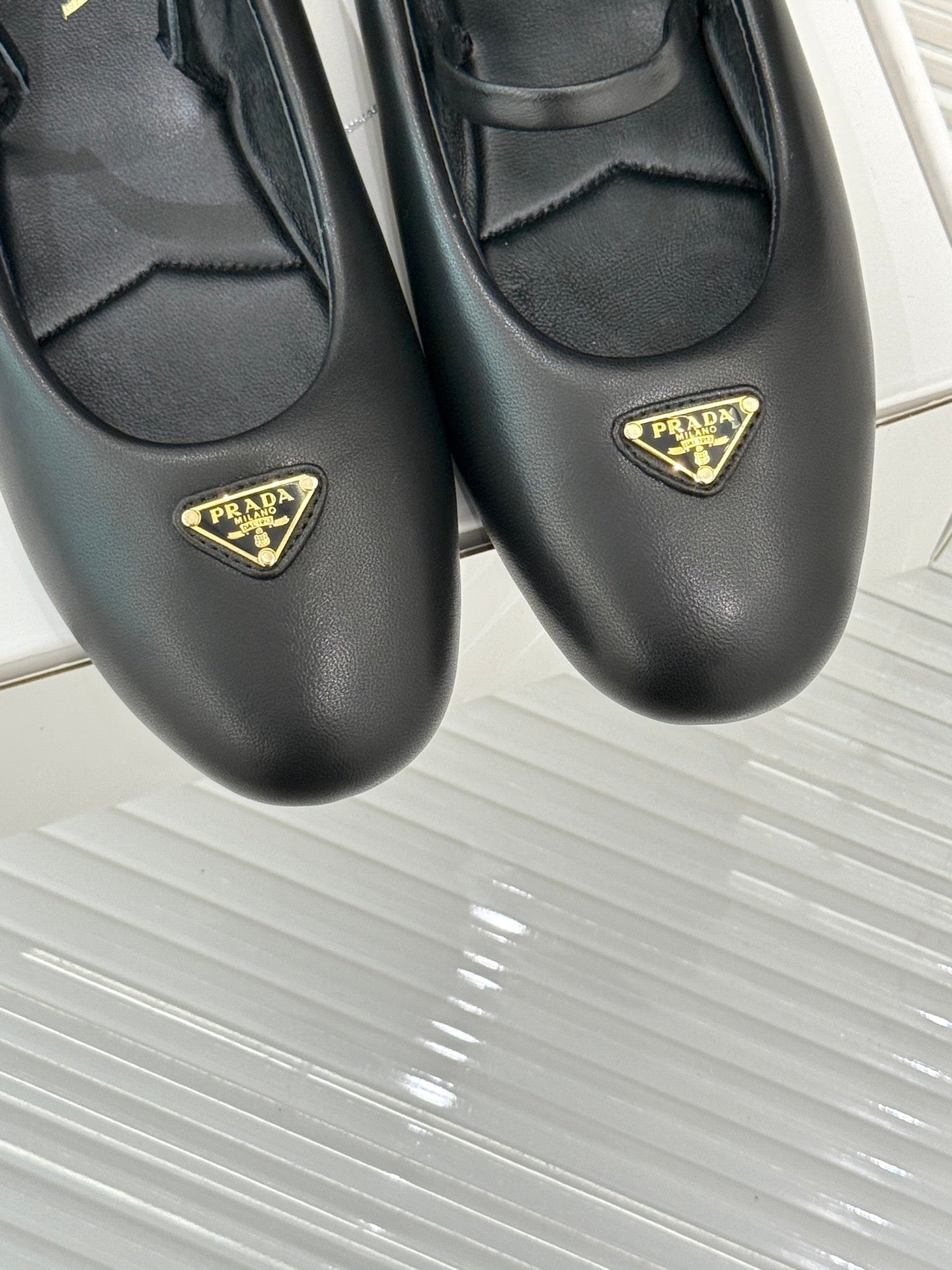 PRADA 25S SOFT PADDED BALLERINAS IN BLACK NAPPA LEATHER - 35