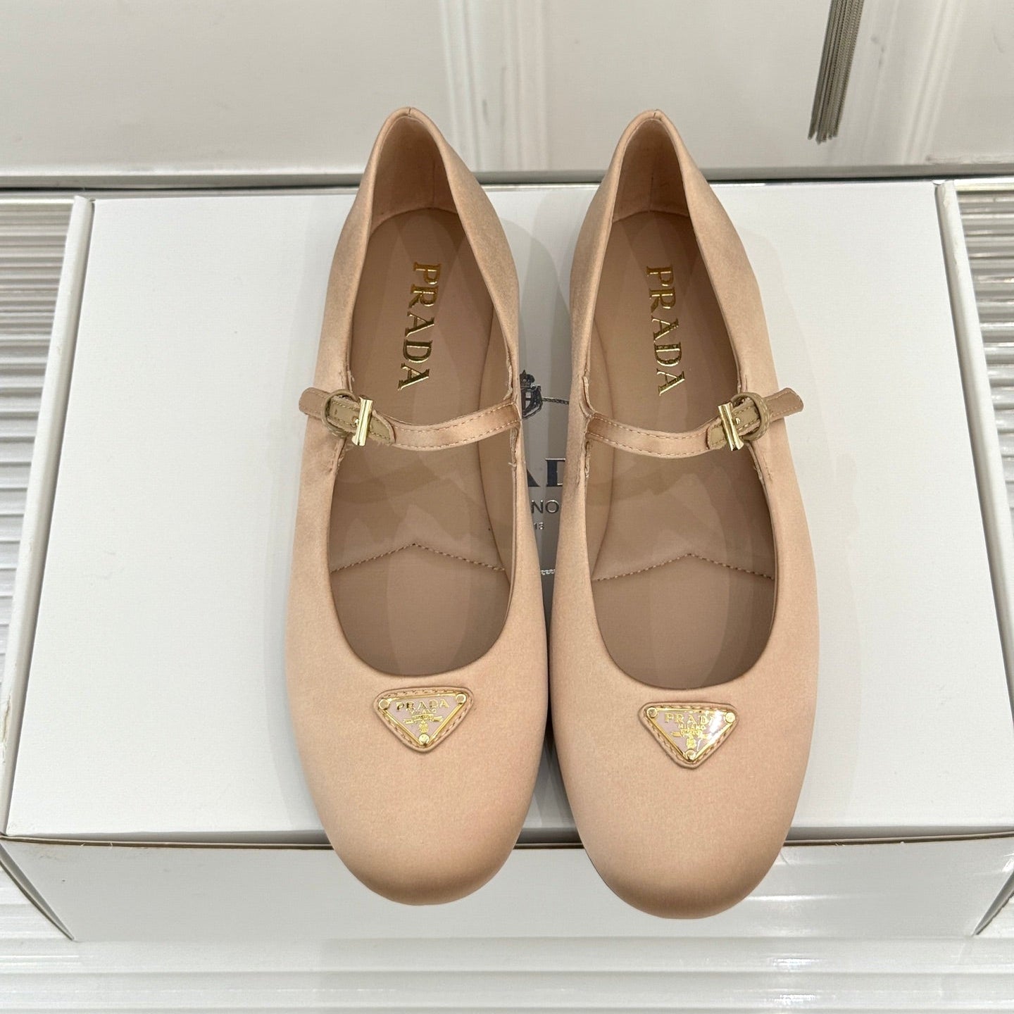 PRADA 25S BALLERINAS IN NUDE SATIN - 34