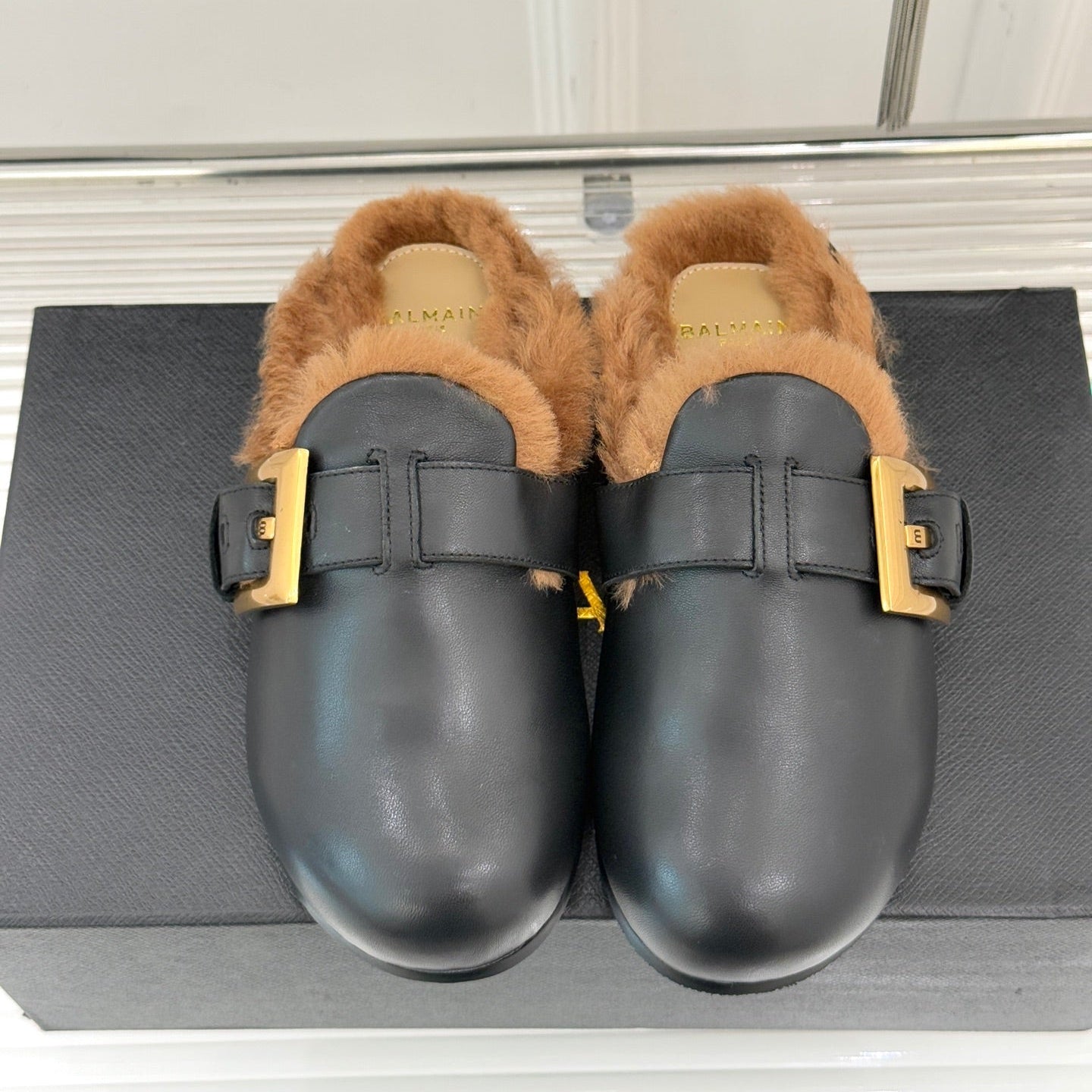 Мюлі BALMAIN 26S ANTHEM З ЧОРНОЇ ТЕЛЯЧОЇ ШКІРИ
