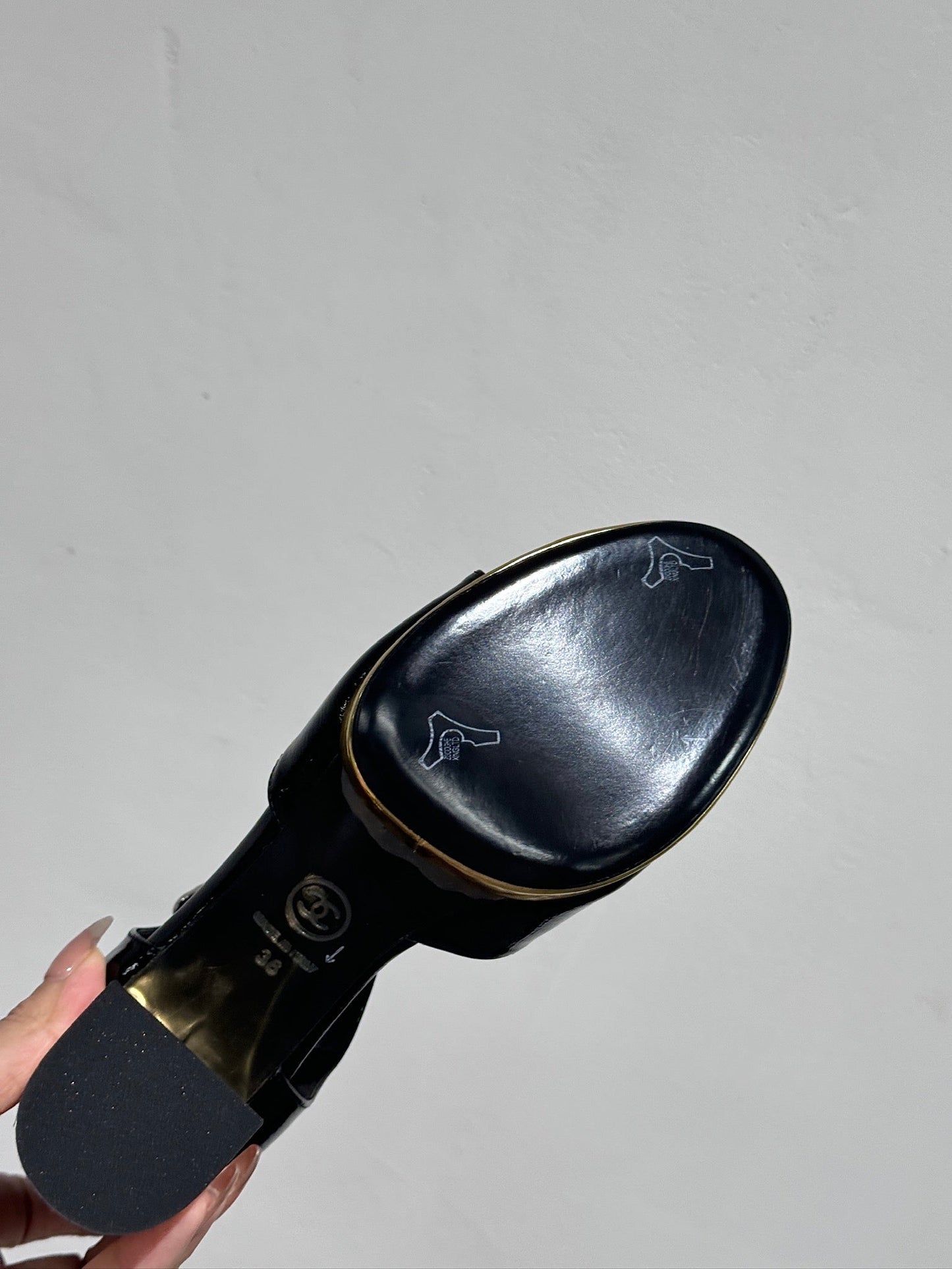 BLOCK HEEL SANDALS BLACK SHEEPSKIN - 35