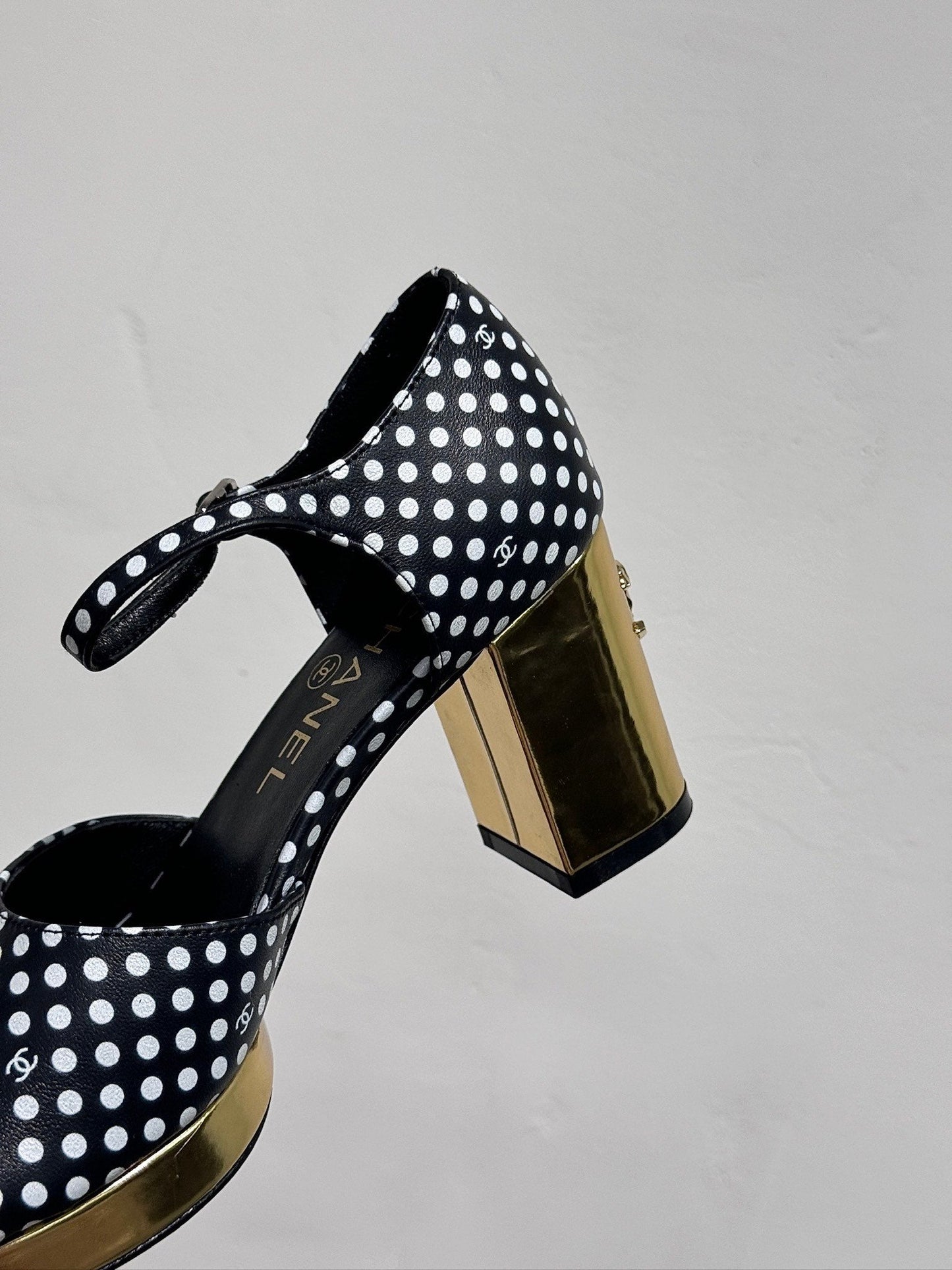 BLOCK HEEL SANDALS BLACK POLKA DOT SHEEPSKIN - 35