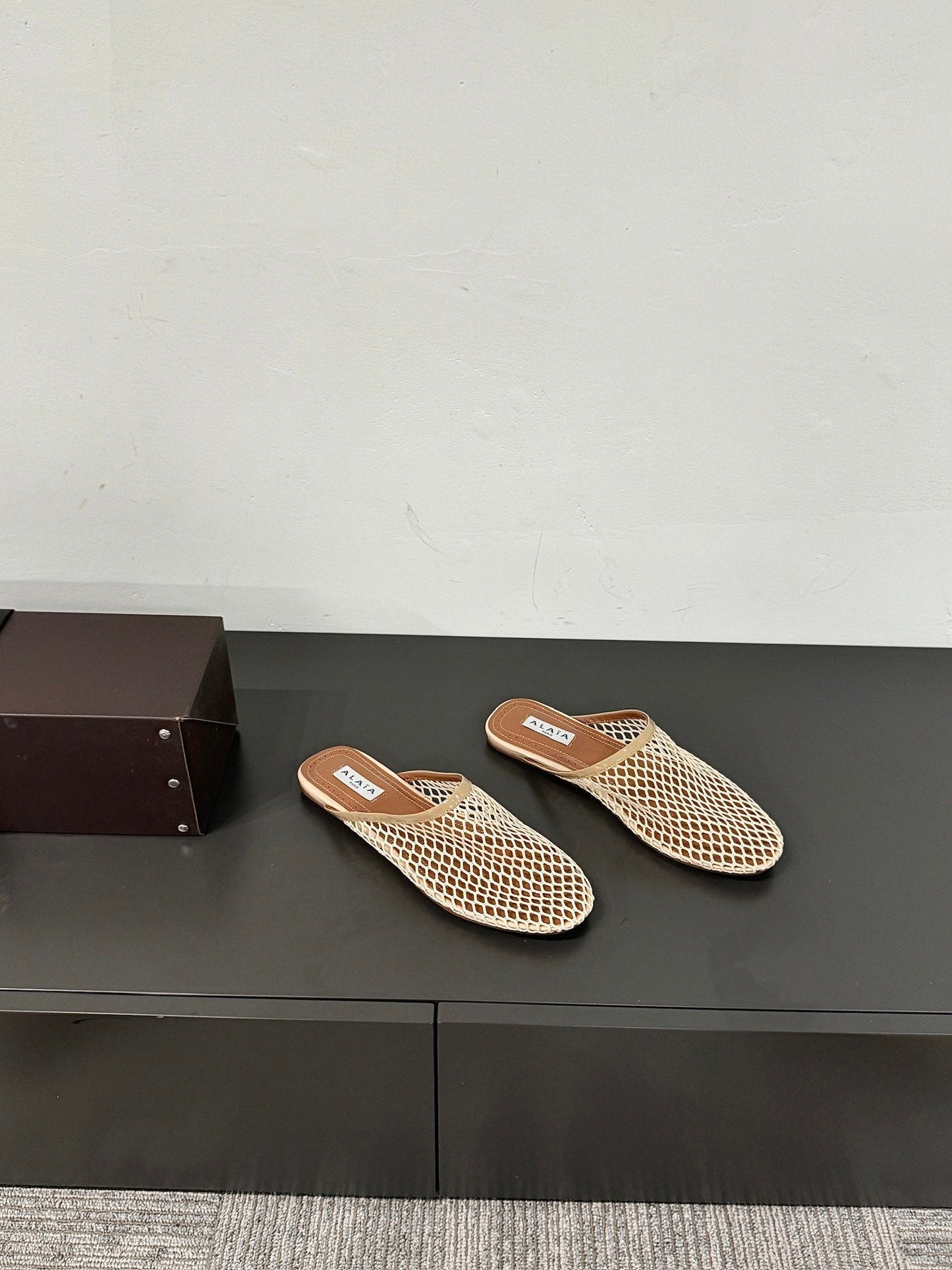 ALAIA FLAT MULES IN BEIGE MESH FISHNET - 34