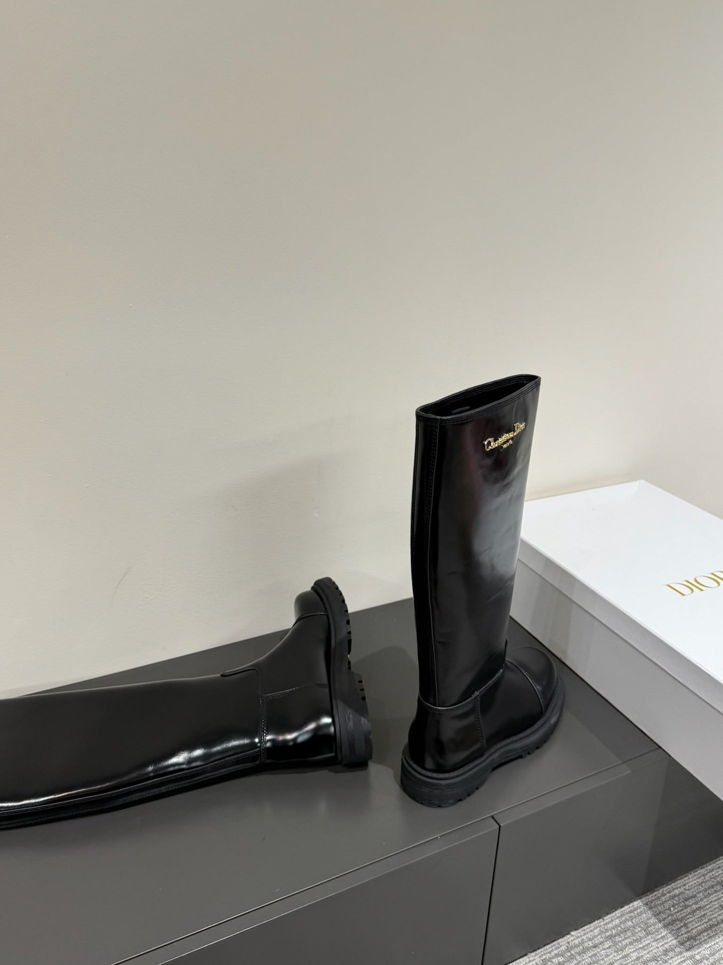D-TOWN BOOTS IN BLACK PATENT CALFSKIN - 35
