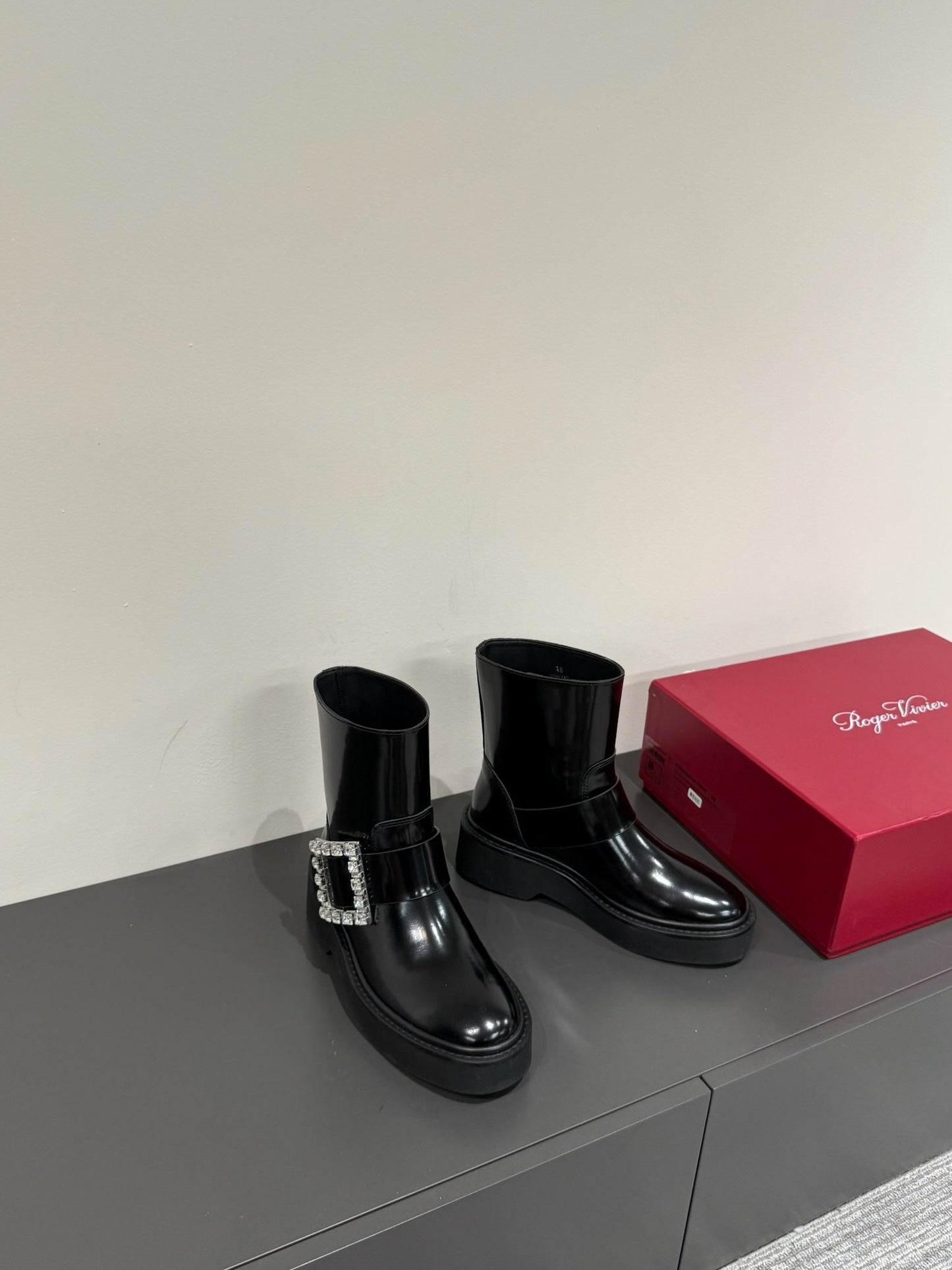 VIV' RANGERS CHELSEA ANKLE BOOTS IN BLACK CALFSKIN WITH SILVER CRYSTAL BUCKLE - 35