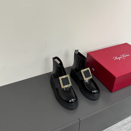 VIV' RANGERS CHELSEA BOOTIES IN BLACK CALFSKIN GOLD BUCKLE - 35
