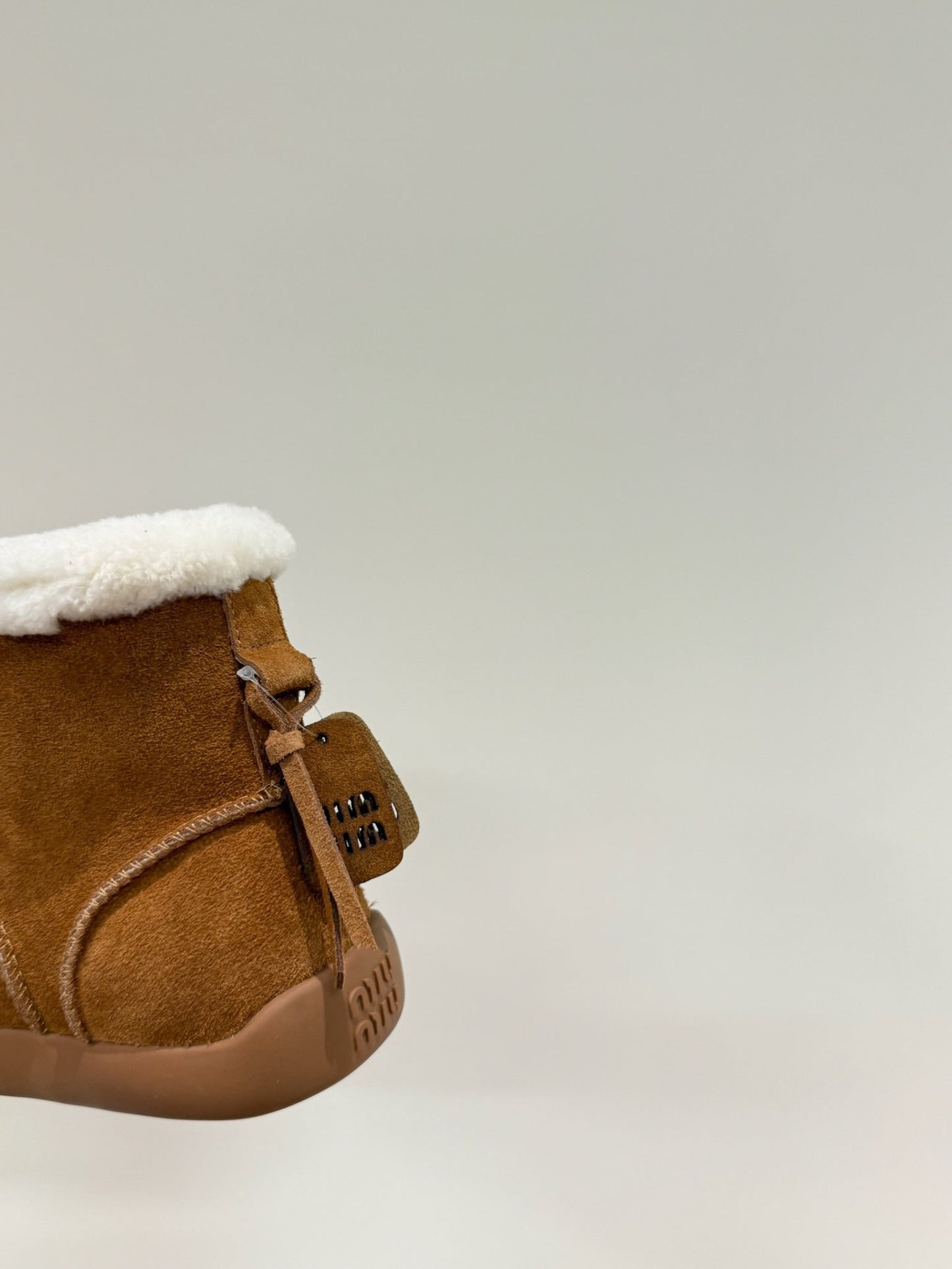 ANKLE BOOTS IN BRONZE BROWN SUEDE AND FLEECE LINING - 35