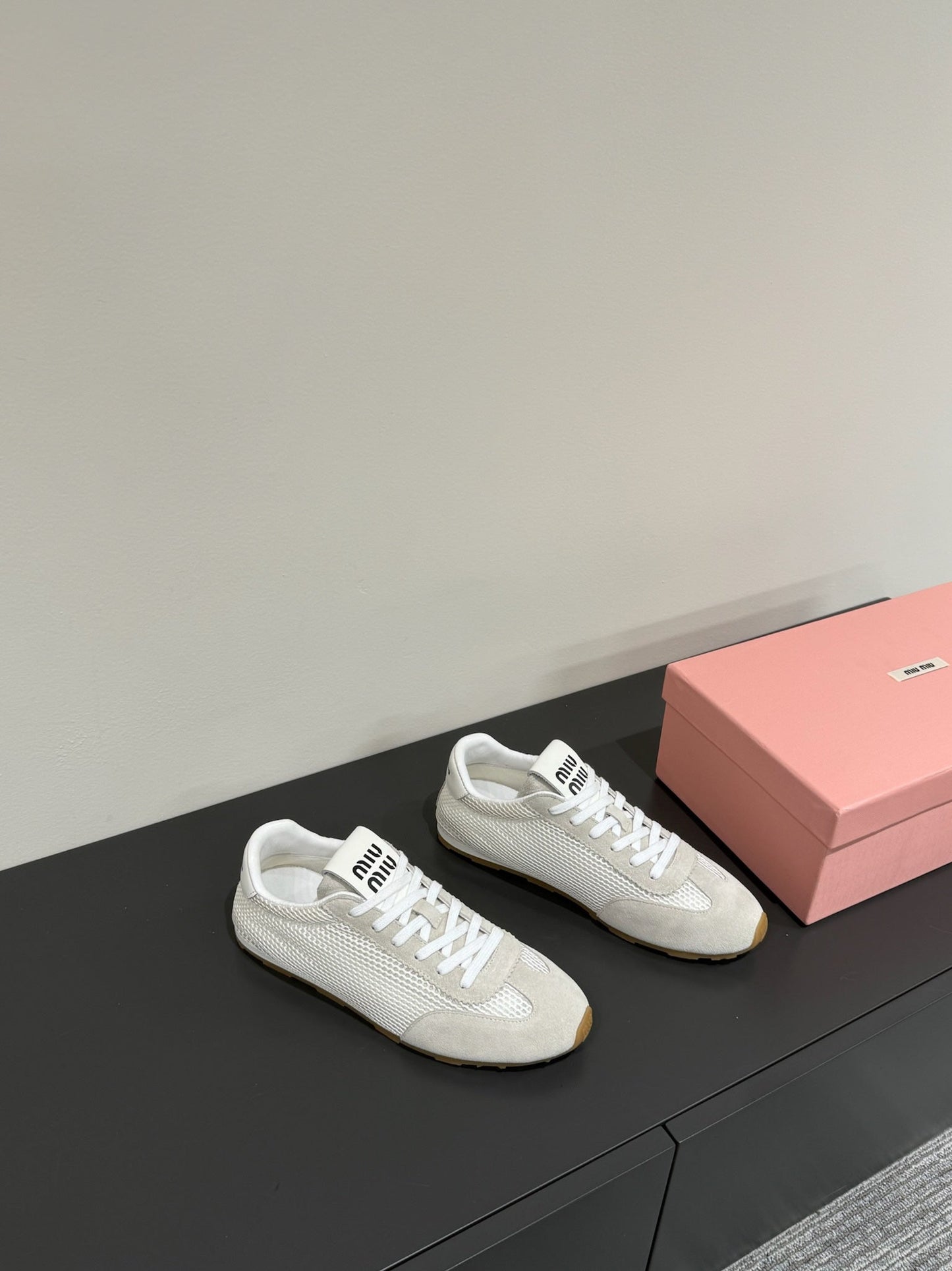 RETRO SNEAKERS IN BEIGE MESH AND SUEDE - 35