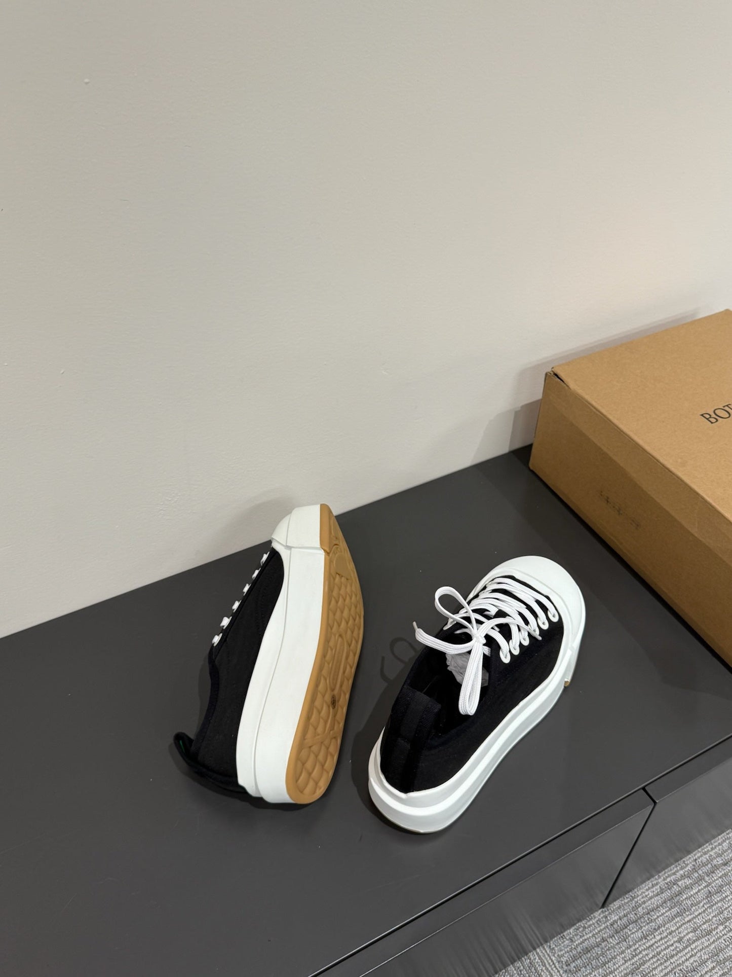 VULCAN PLATFORM SNEAKER IN BLACK CANVAS - 35