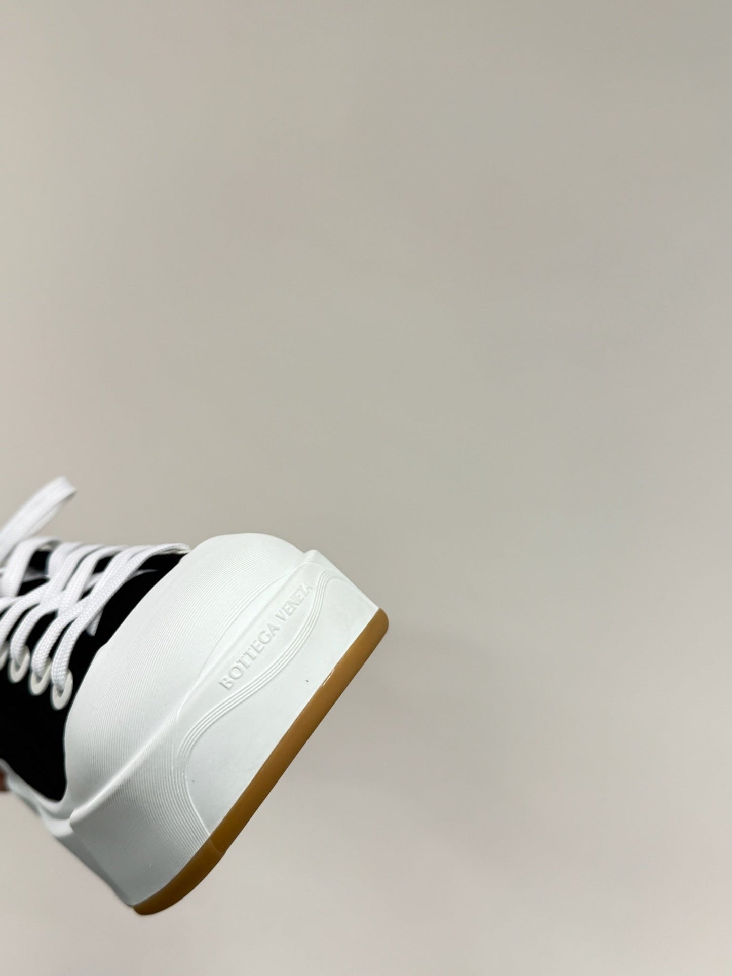 VULCAN PLATFORM SNEAKER IN BLACK CANVAS - 35