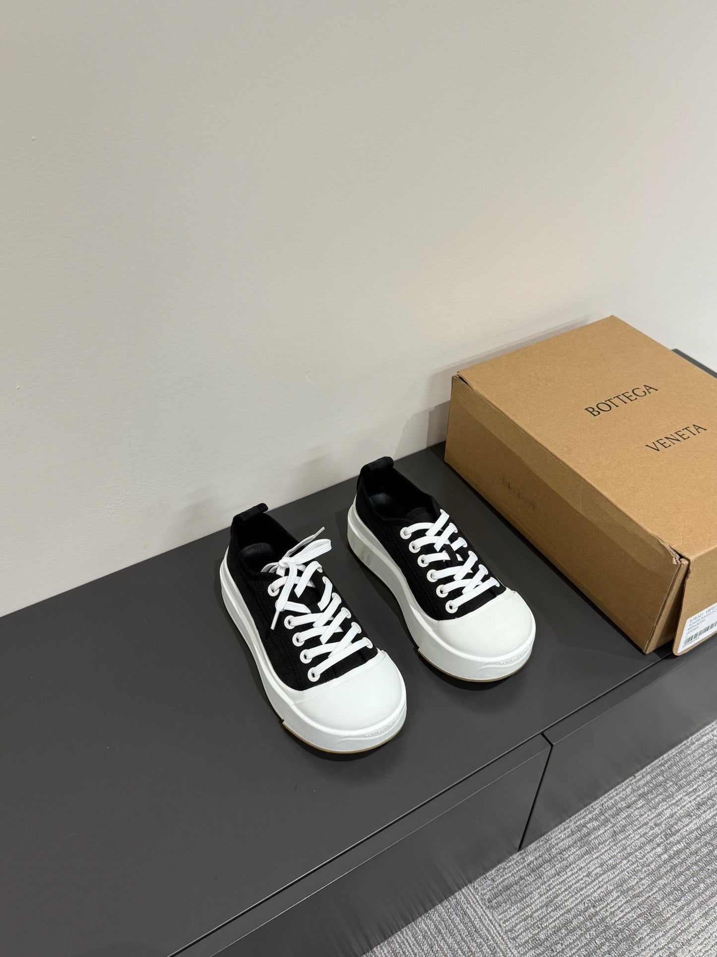 VULCAN PLATFORM SNEAKER IN BLACK CANVAS - 35