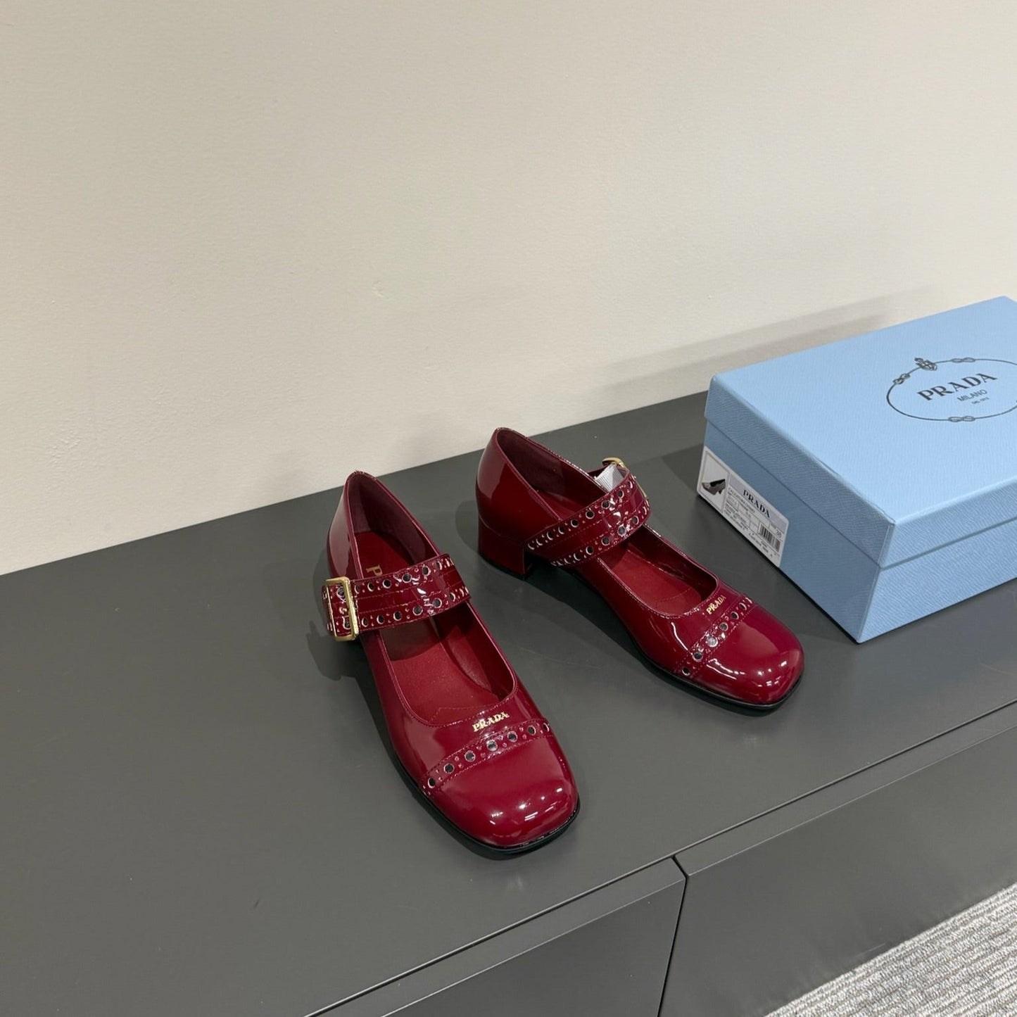 MARY JANE PUMPS IN BURGUNDY RED GLOSSY CALFSKIN - 35