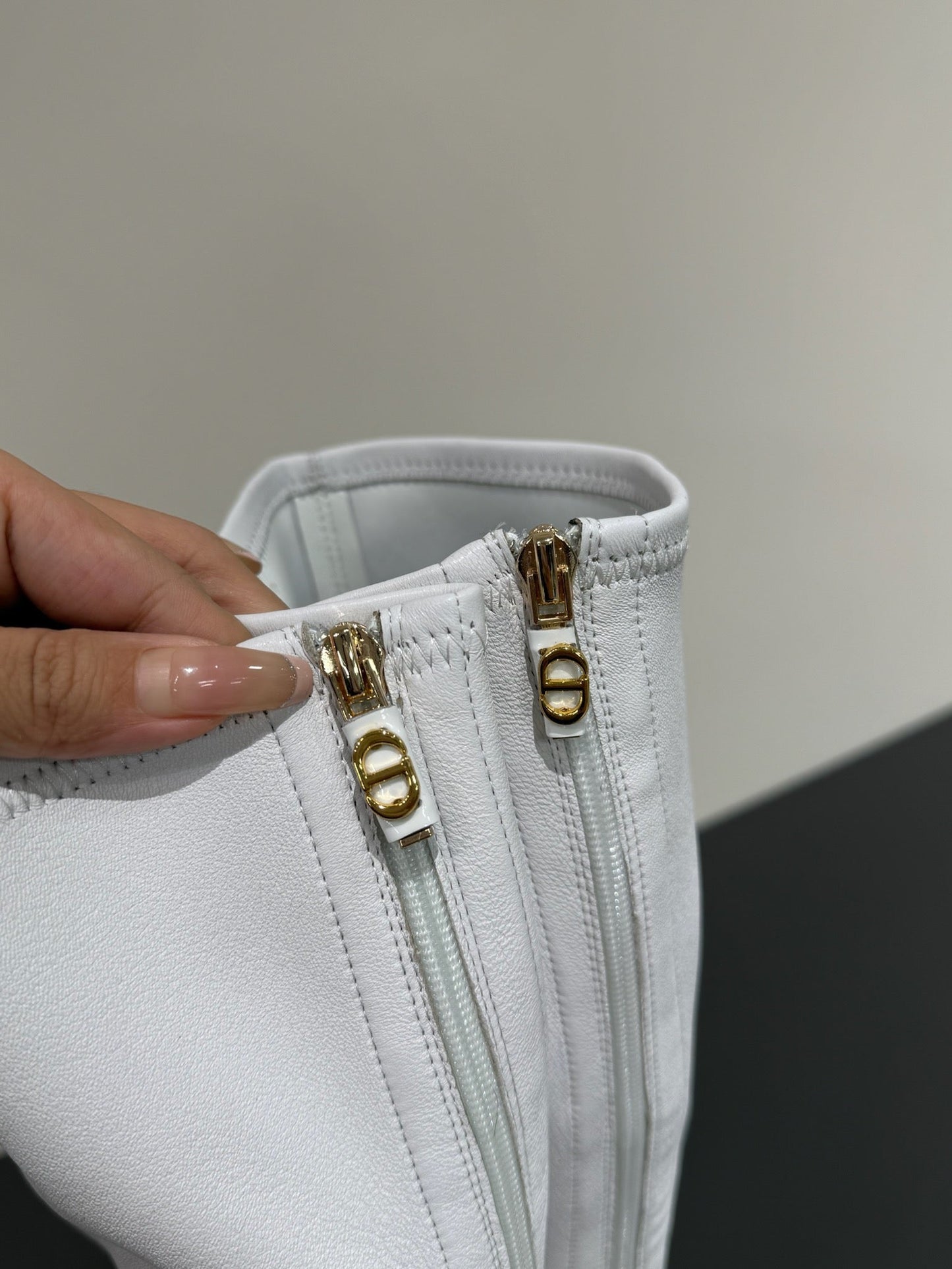 BELLE-D HEELED BOOT WHITE PATENT CALFSKIN - 35