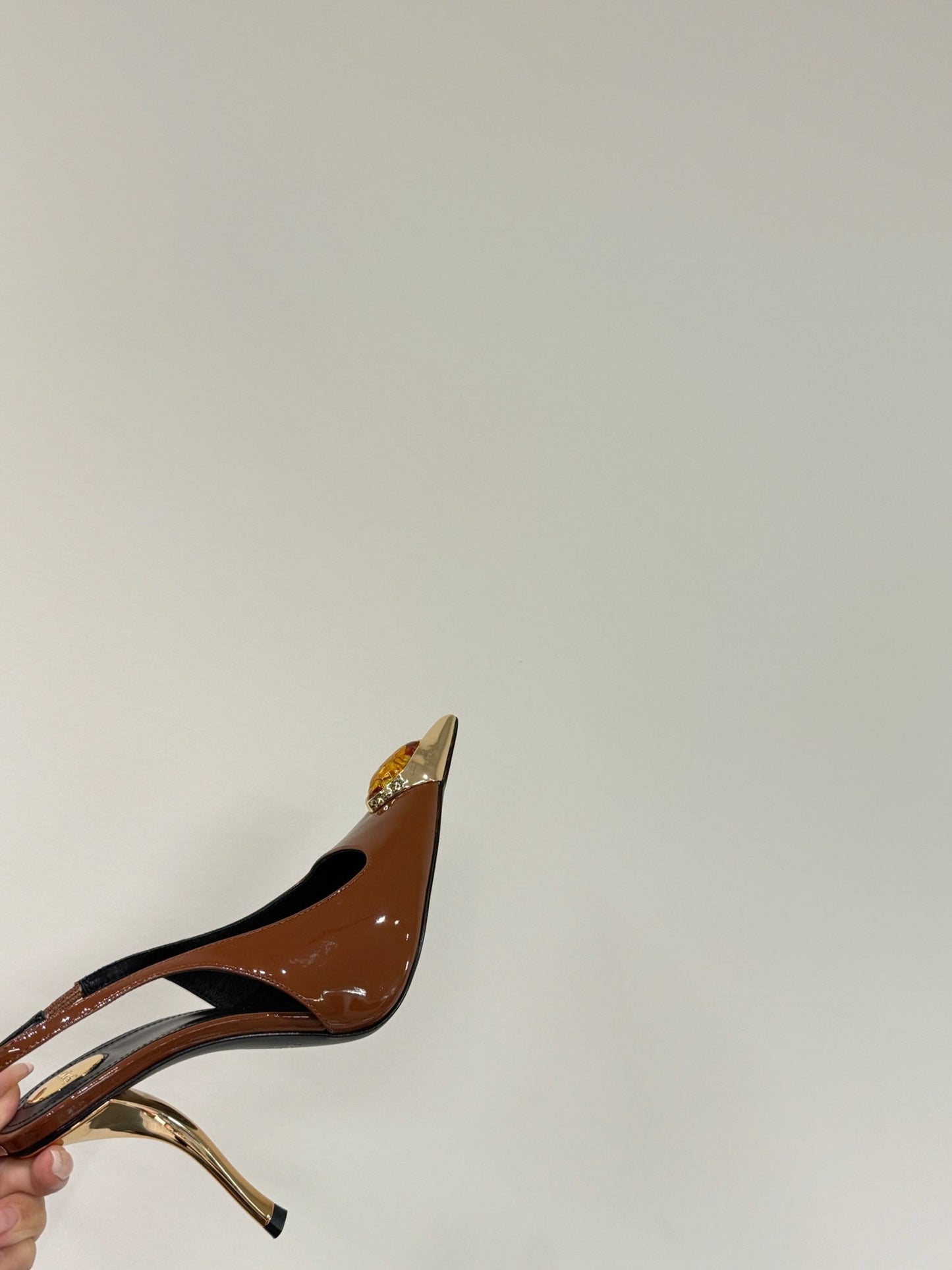 ORANGE GEM-STUDDED SLINGBACK PUMPS IN BRONZE BROWN PATENT CALFSKIN - 35