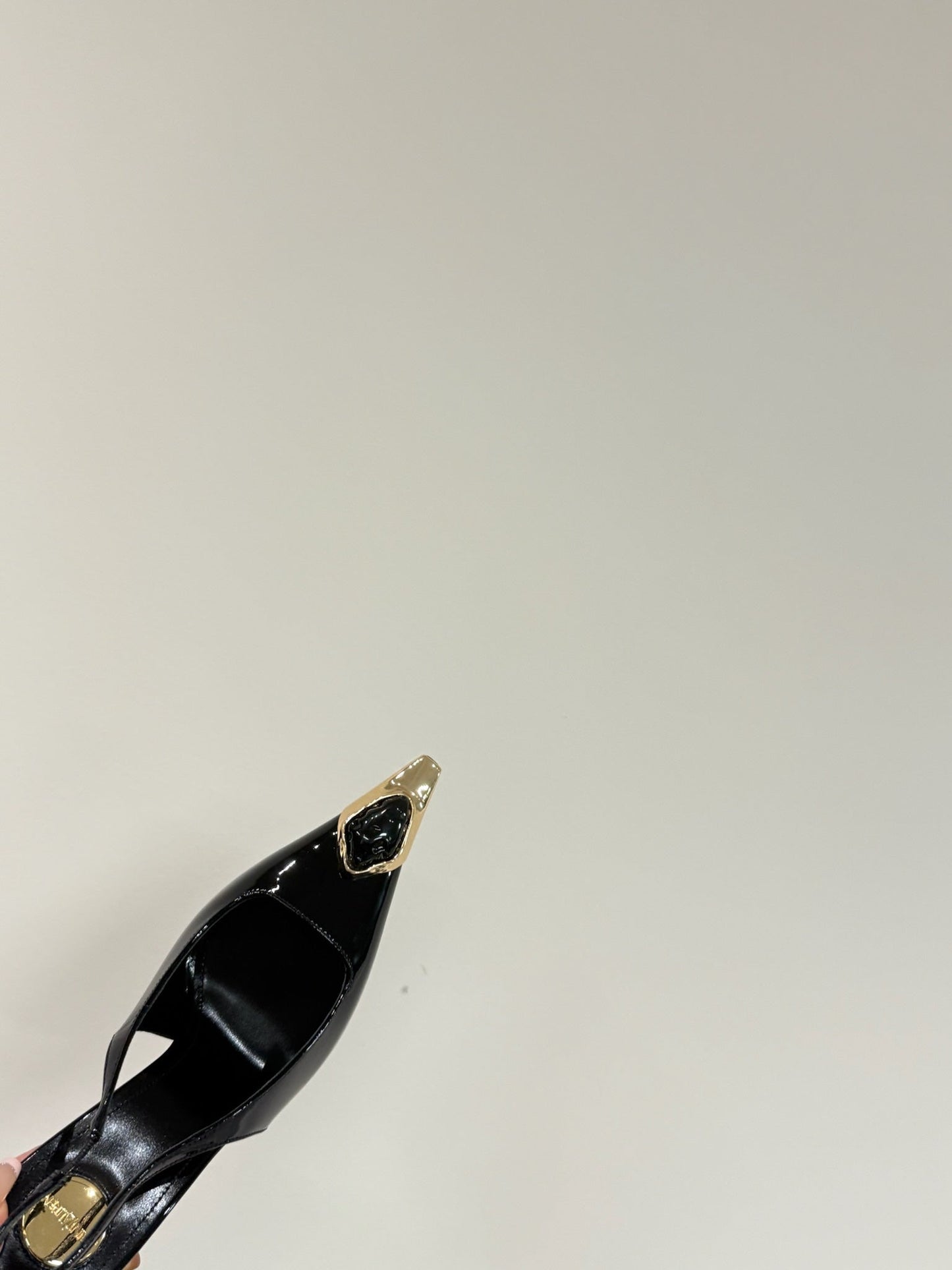BLACK GEM-STUDDED SLINGBACK PUMPS IN BLACK PATENT CALFSKIN - 35