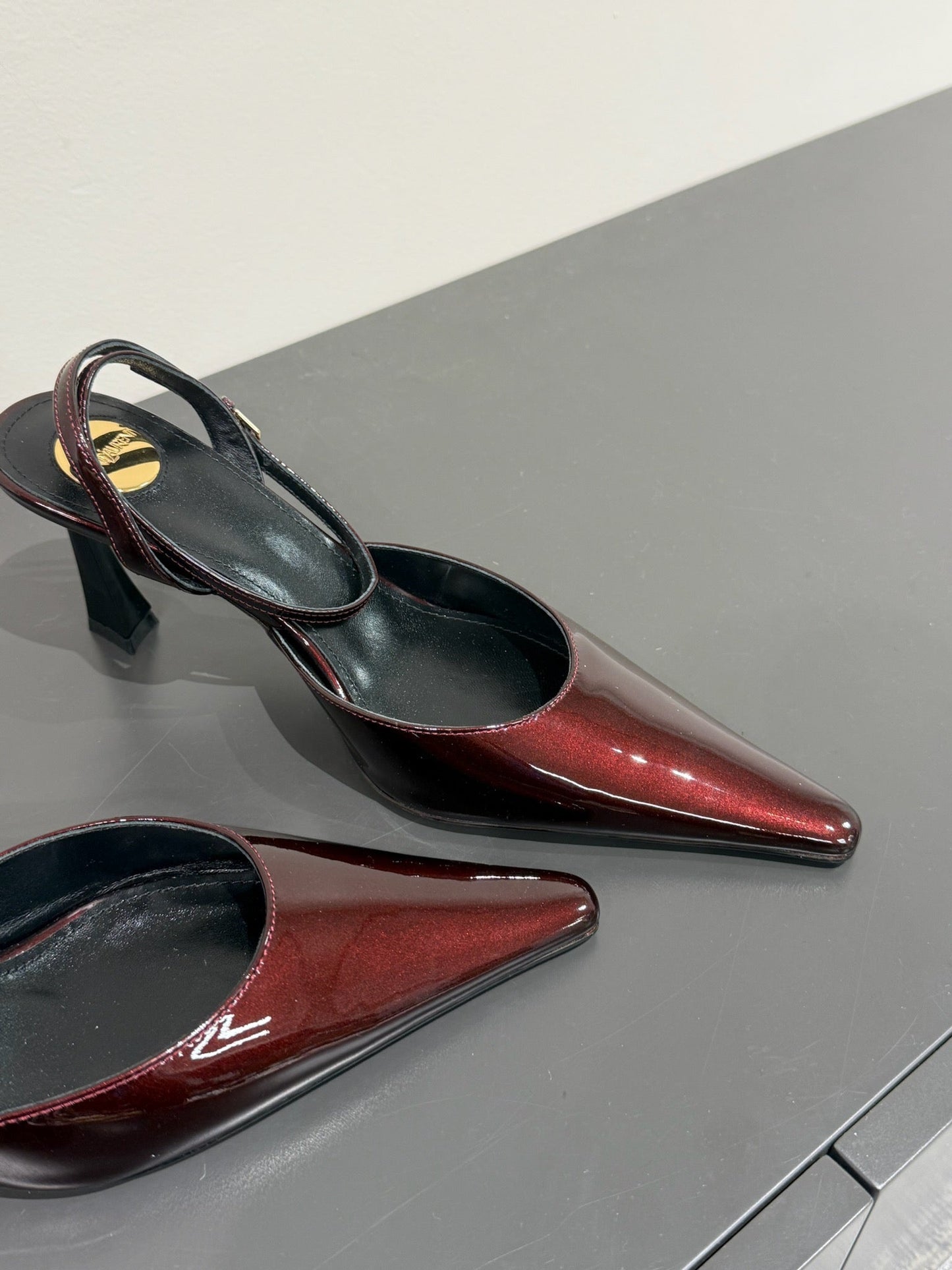 AIMÉE SLINGBACK PUMPS IN WINE RED GLOSSY LAMBSKIN - 35