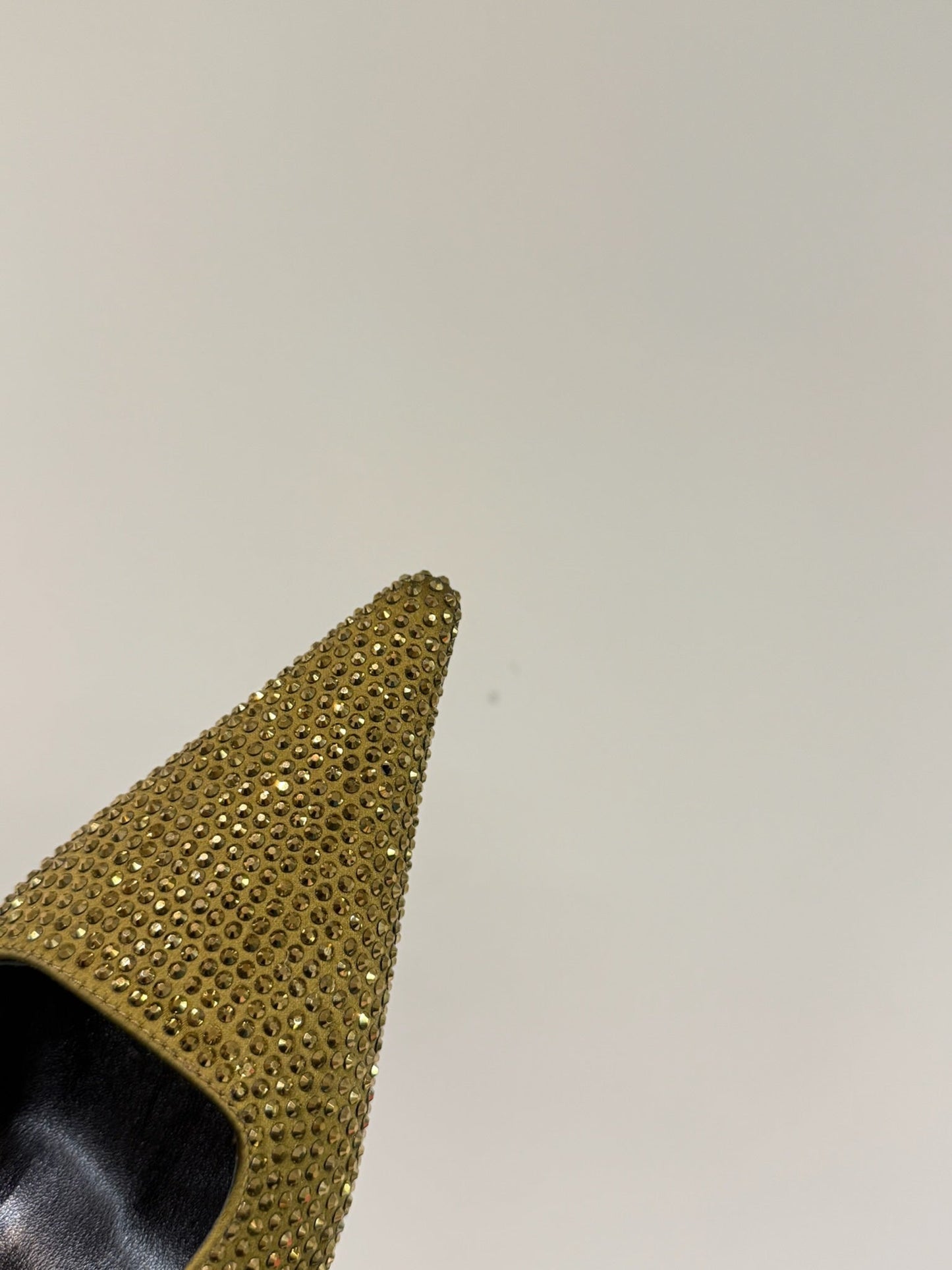 HIGH SLINGBACKS POINTED-TOE IN METALLIC GOLD LAMBSKIN WITH CRYSTALS - 35