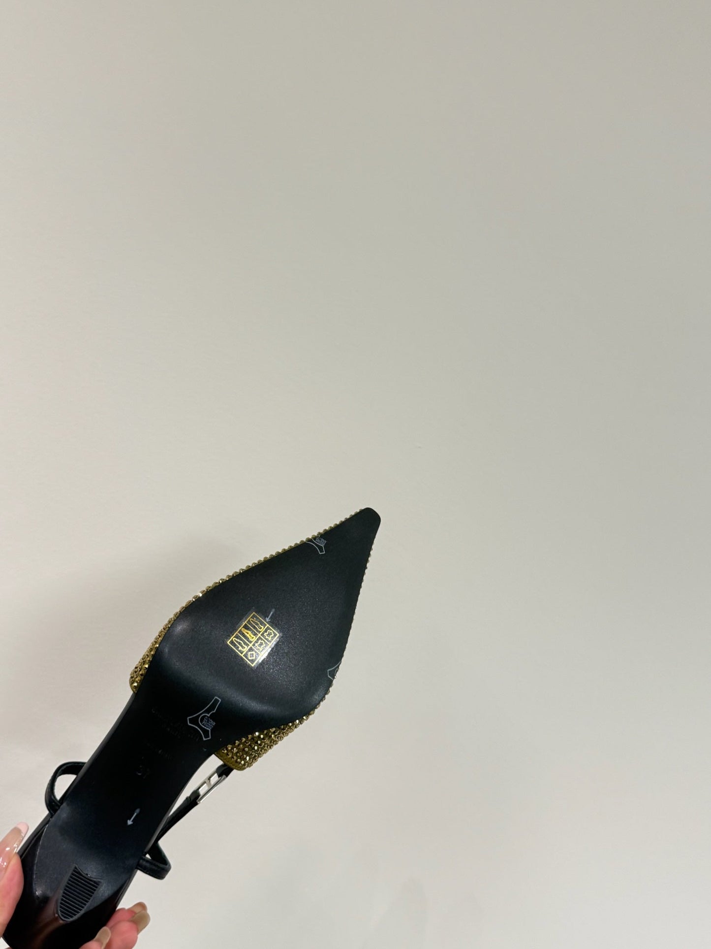 HIGH SLINGBACKS POINTED-TOE IN METALLIC GOLD LAMBSKIN WITH CRYSTALS - 35