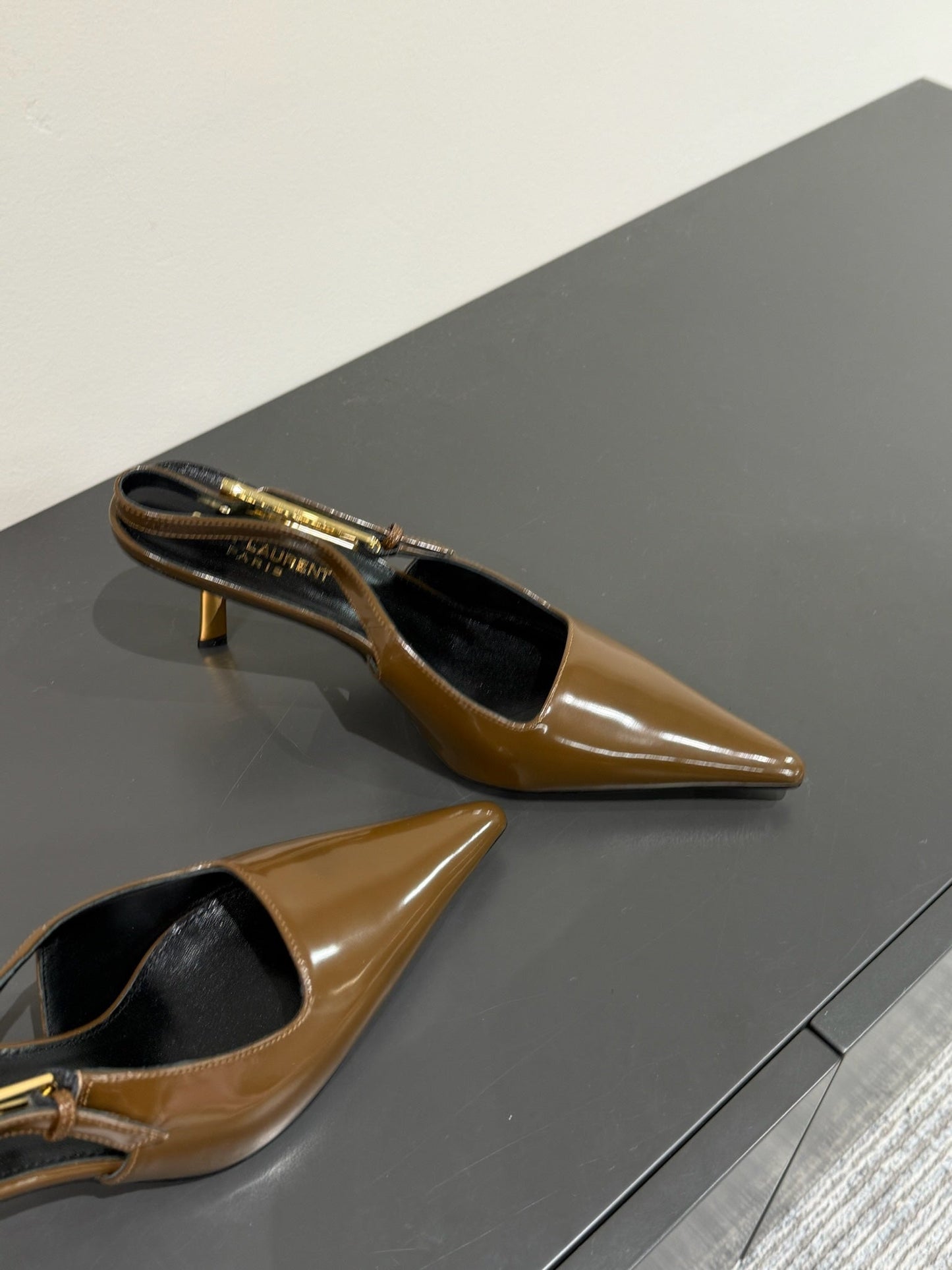 LEE SLINGBACK MID PUMPS IN BARK BROWN SHINY CALFSKIN - 35