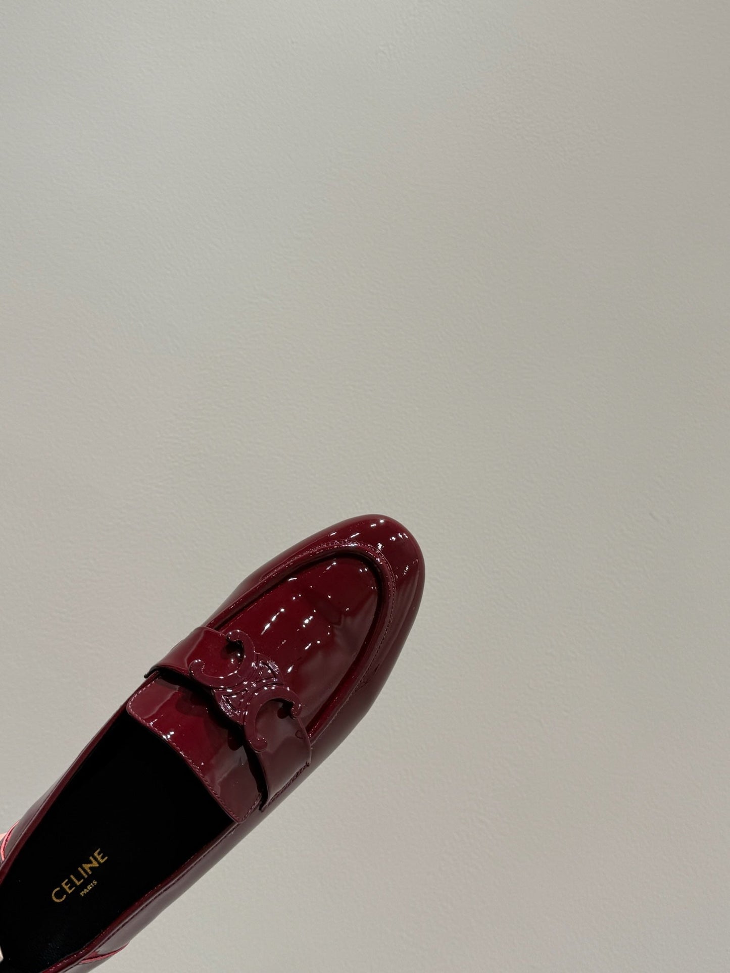 TRIOMPHE LOAFERS IN MAROON RED PATENT CALFSKIN - 35