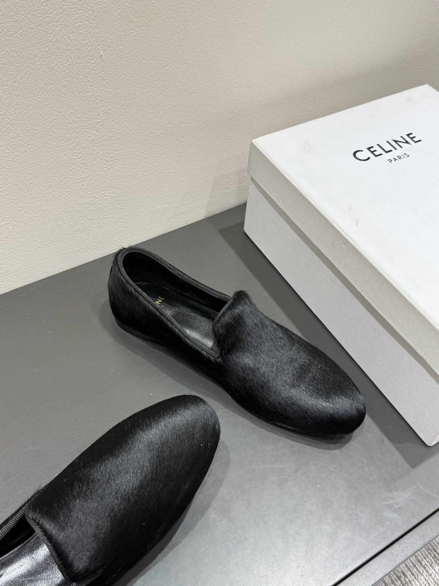 FURRY LOAFERS IN BLACK CALF HAIR - 35