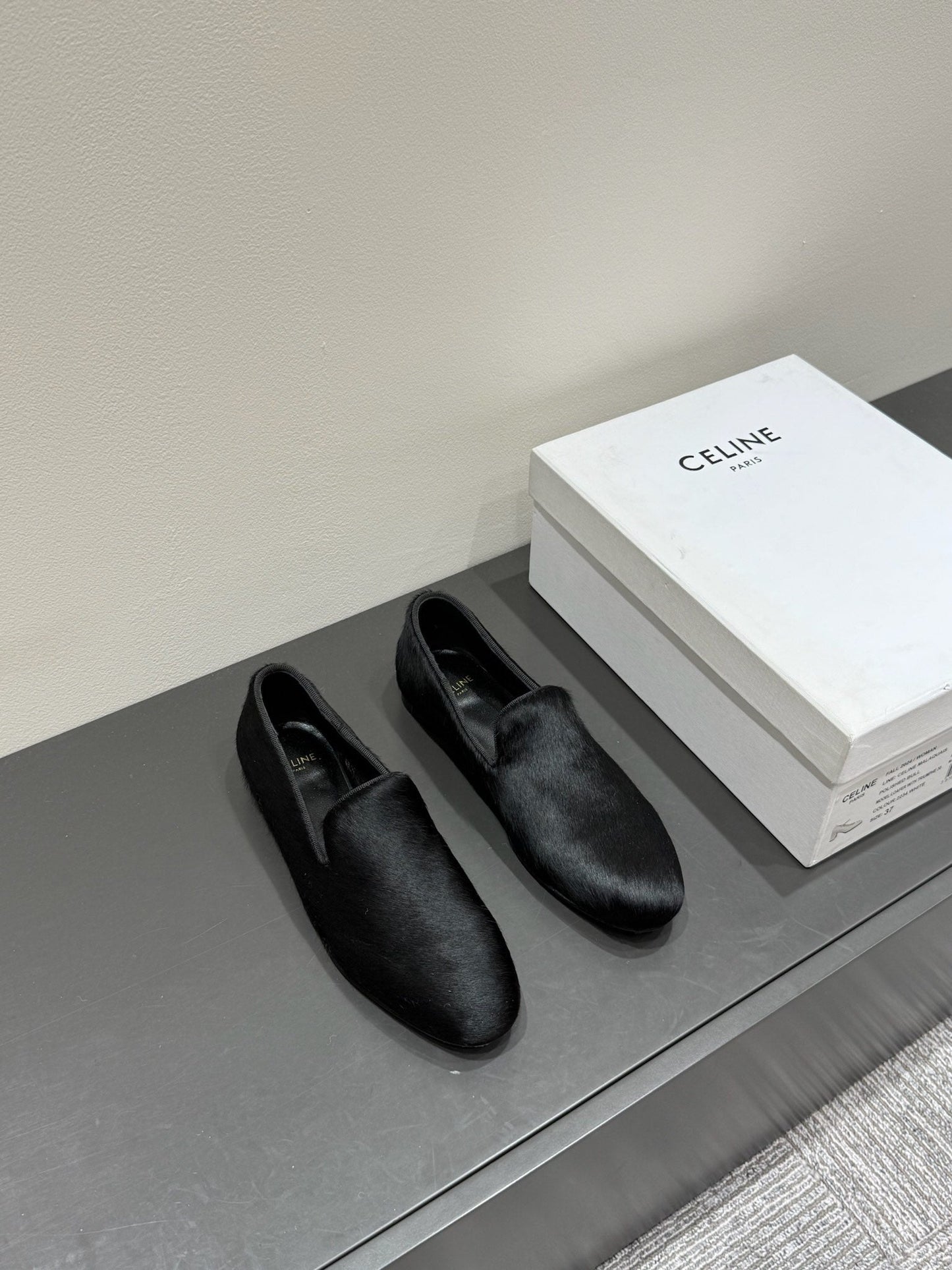 FURRY LOAFERS IN BLACK CALF HAIR - 35