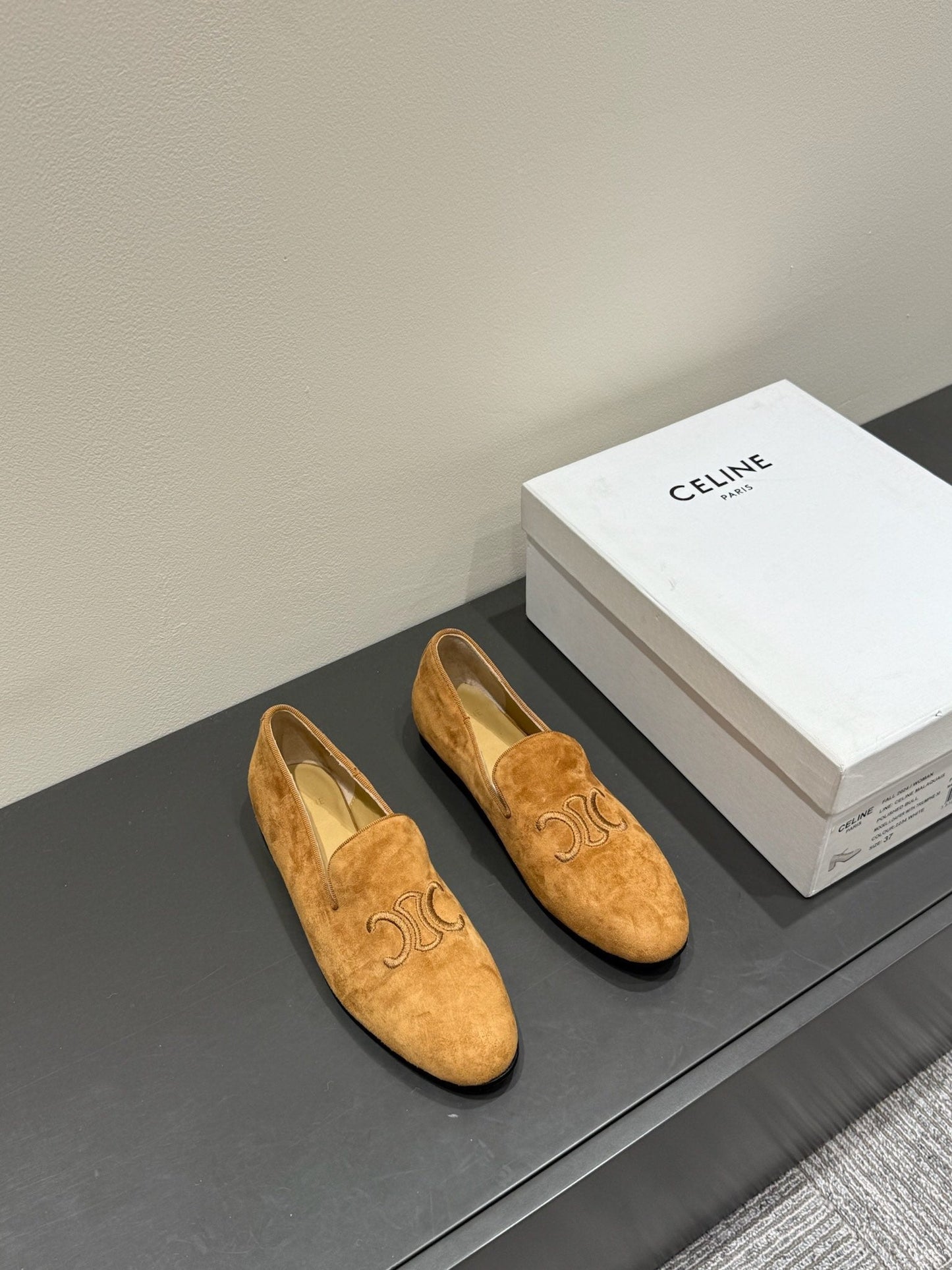 LOAFERS IN PEANUT BROWN SUEDE EMBROIDERED LOGO - 35