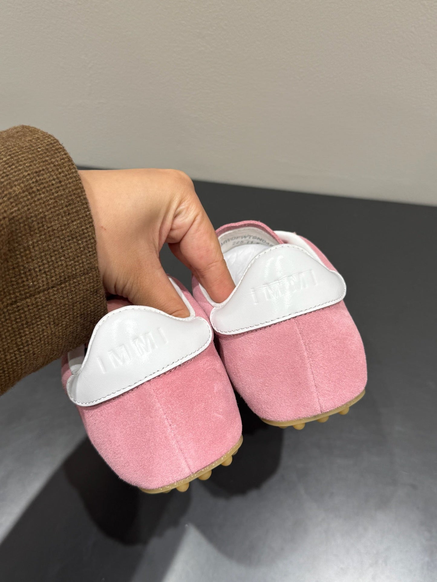 LACE-UP SNEAKER IN PINK SUEDE - 35
