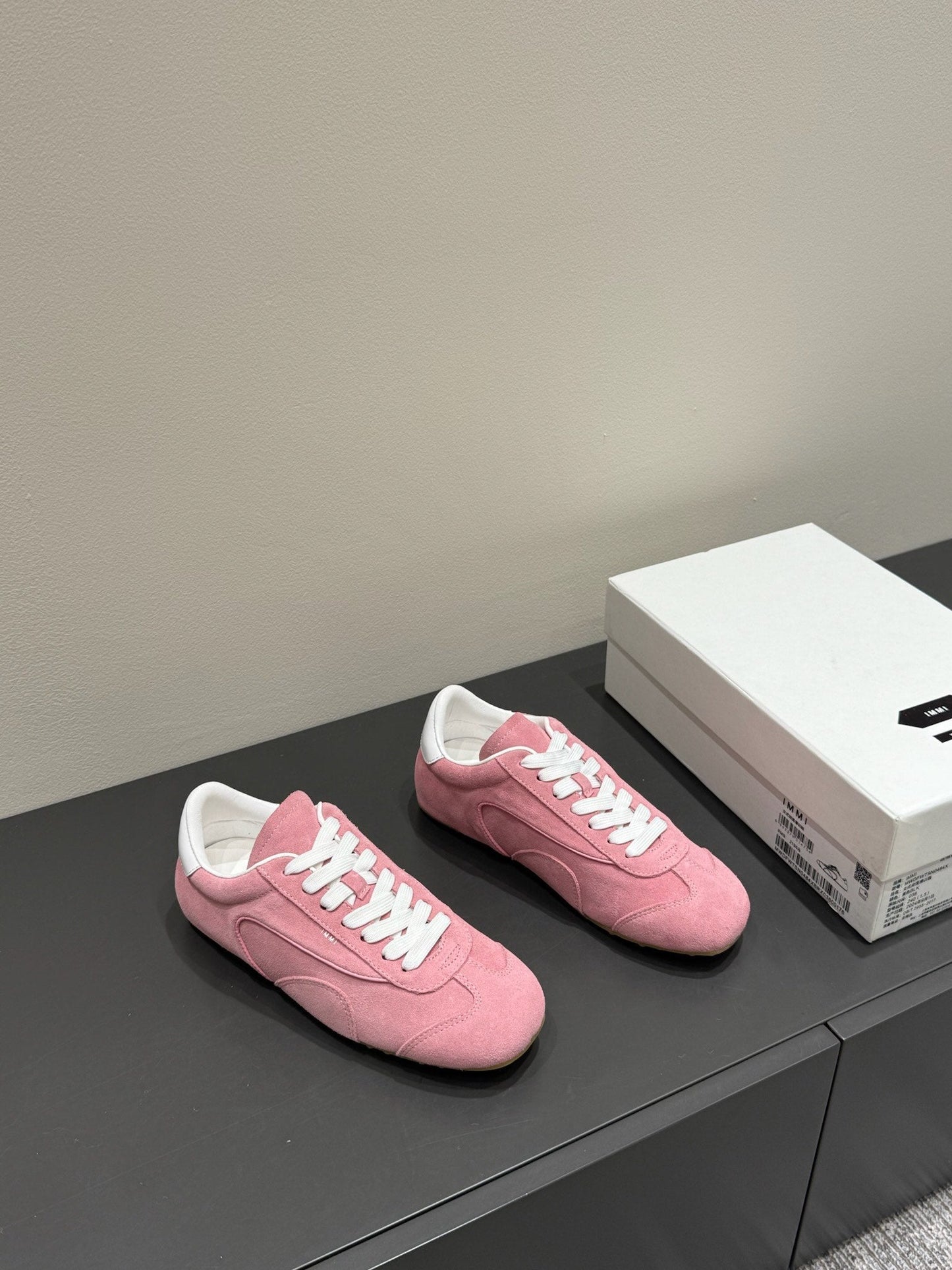 LACE-UP SNEAKER IN PINK SUEDE - 35