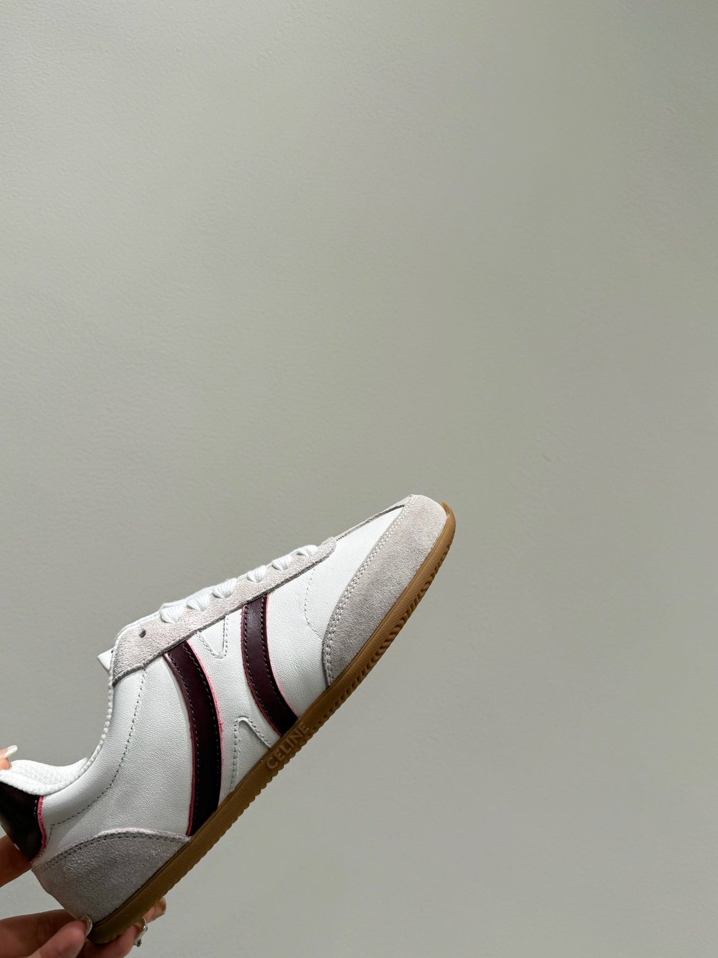JOGGER LOW LACE-UP SNEAKER IN CALFSKIN & SUEDE WHITE/BEIGE/RED - 35
