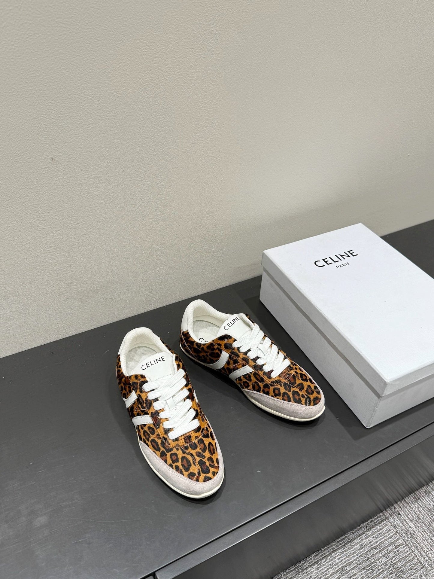 JOGGER LOW LACE-UP SNEAKER IN LEOPARD PRINTED HAIRY CALFSKIN - 35