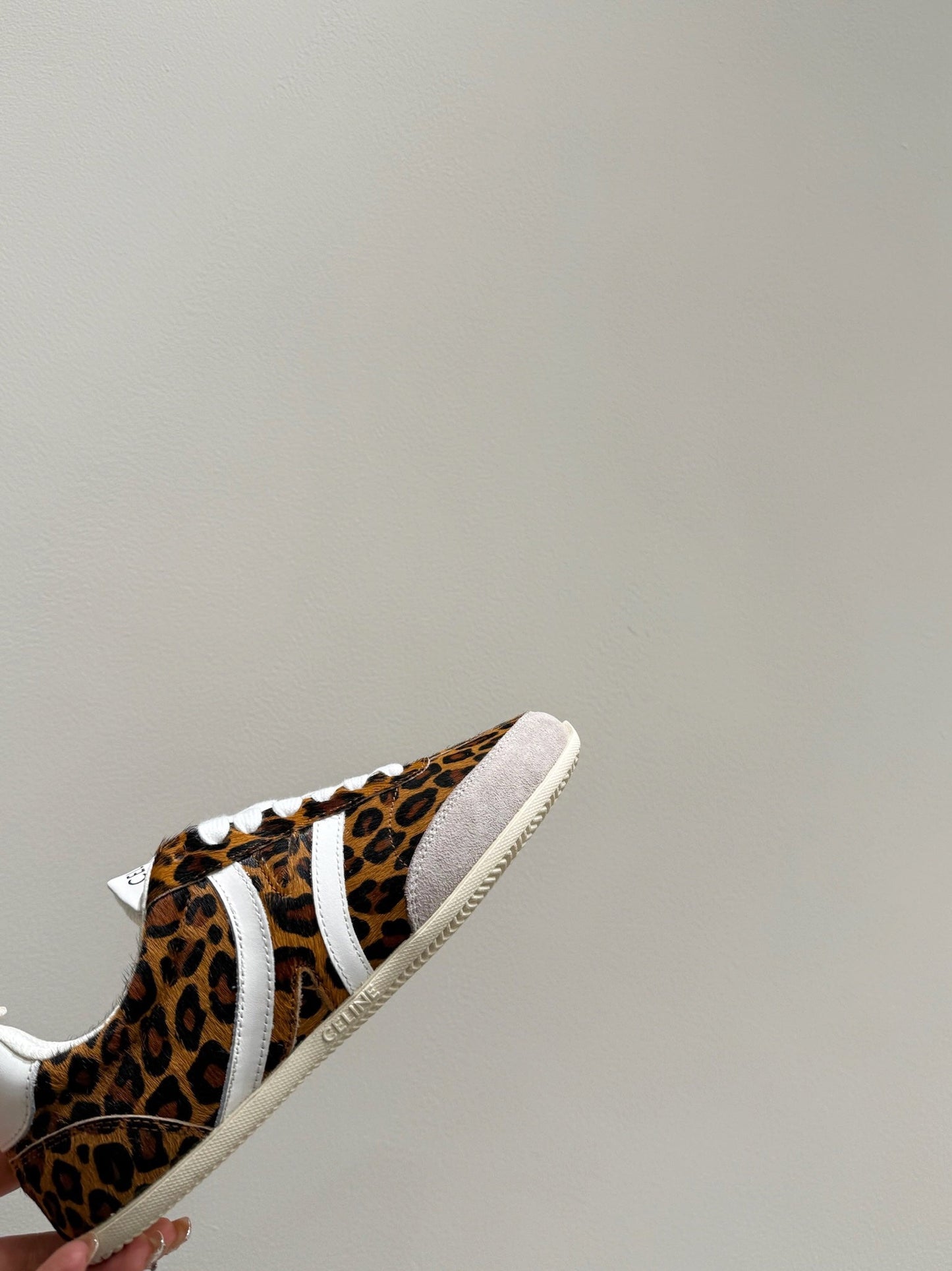 JOGGER LOW LACE-UP SNEAKER IN LEOPARD PRINTED HAIRY CALFSKIN - 35