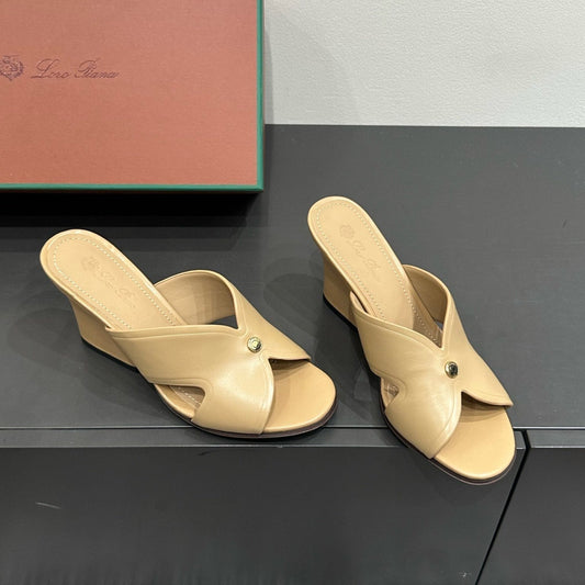 LP HIGH HEELS 25S IN WARM BEIGE LAMBSKIN - 35