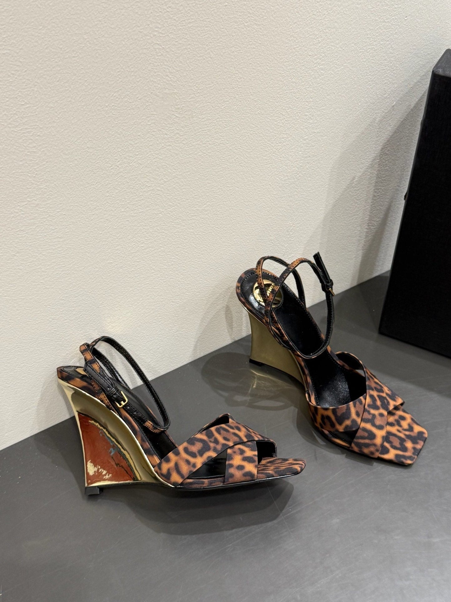 YSL STRAPPY WEDGE SANDALS 25S IN LEOPARD PRINT FABRIC - 35