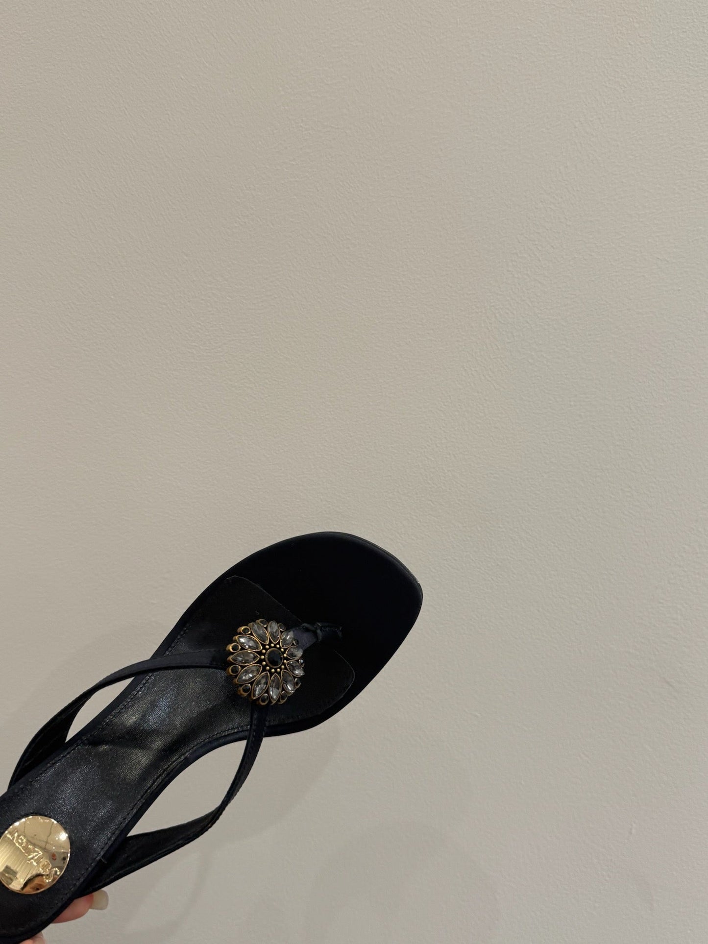 YSL HEELED THONG SANDALS 25S IN BLACK SATIN WITH CRYSTAL - 35