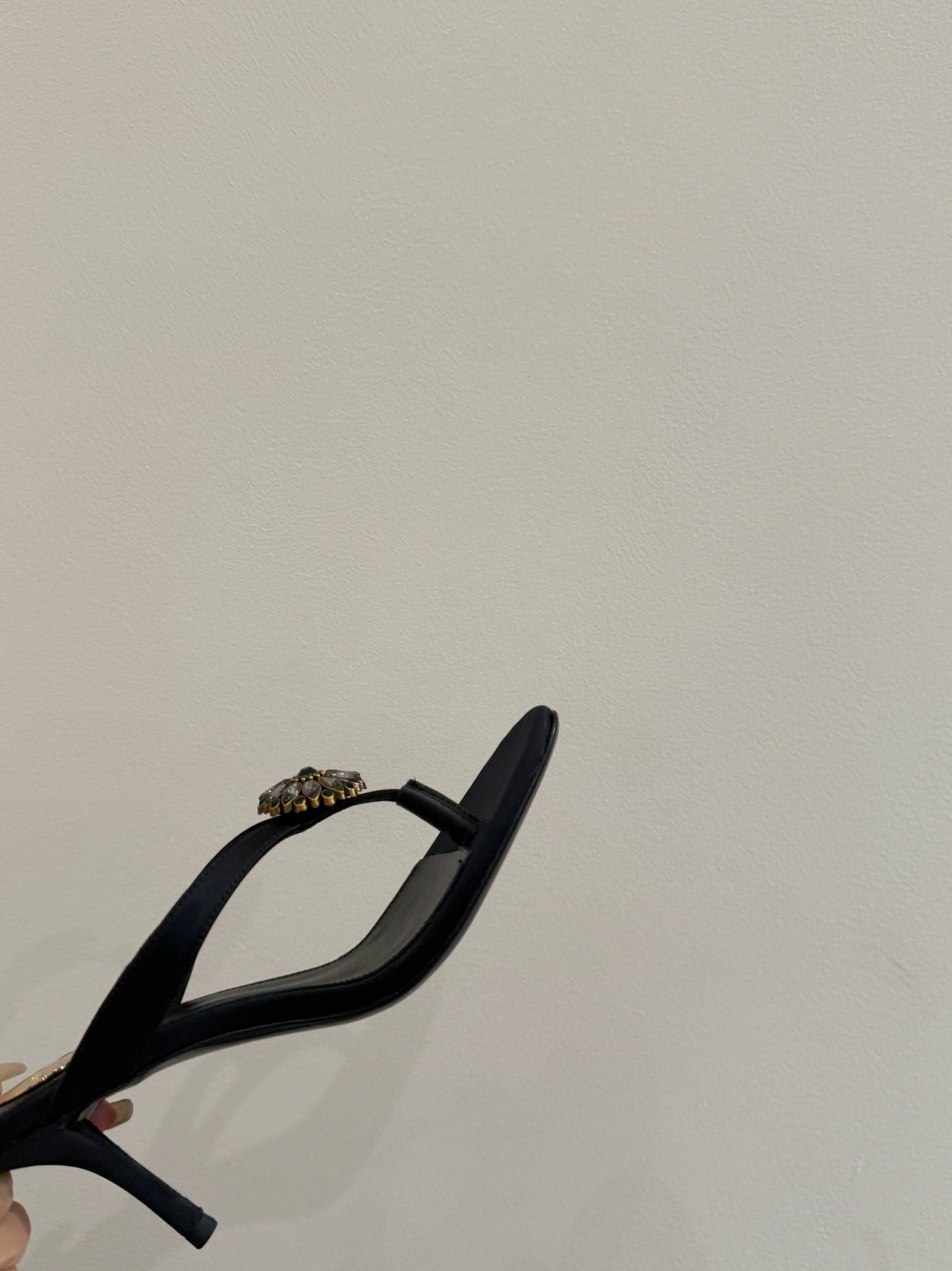 YSL HEELED THONG SANDALS 25S IN BLACK SATIN WITH CRYSTAL - 35