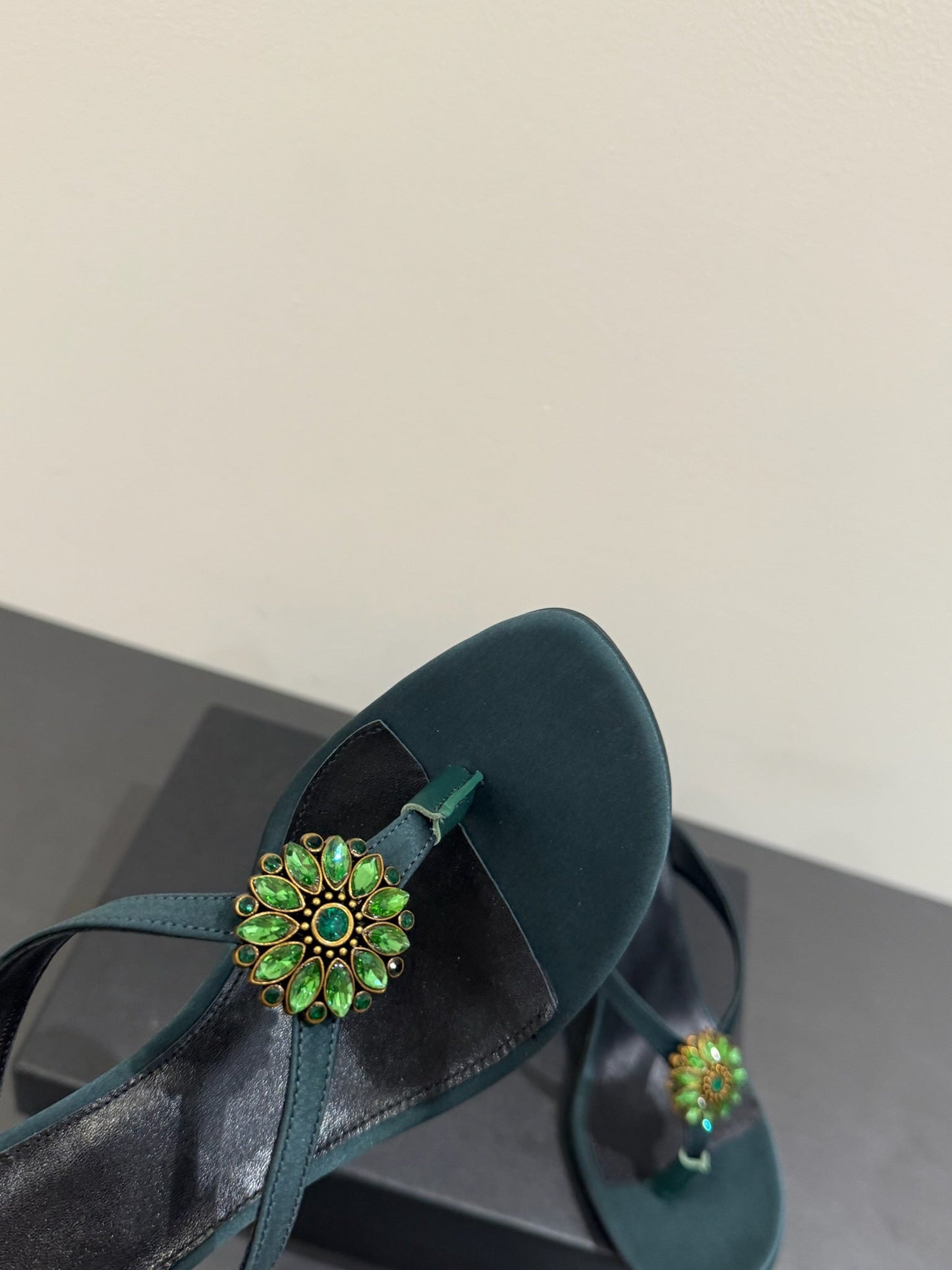 YSL HEELED THONG SANDALS 25S IN DARK ARMY GREEN SATIN WITH CRYSTAL - 35