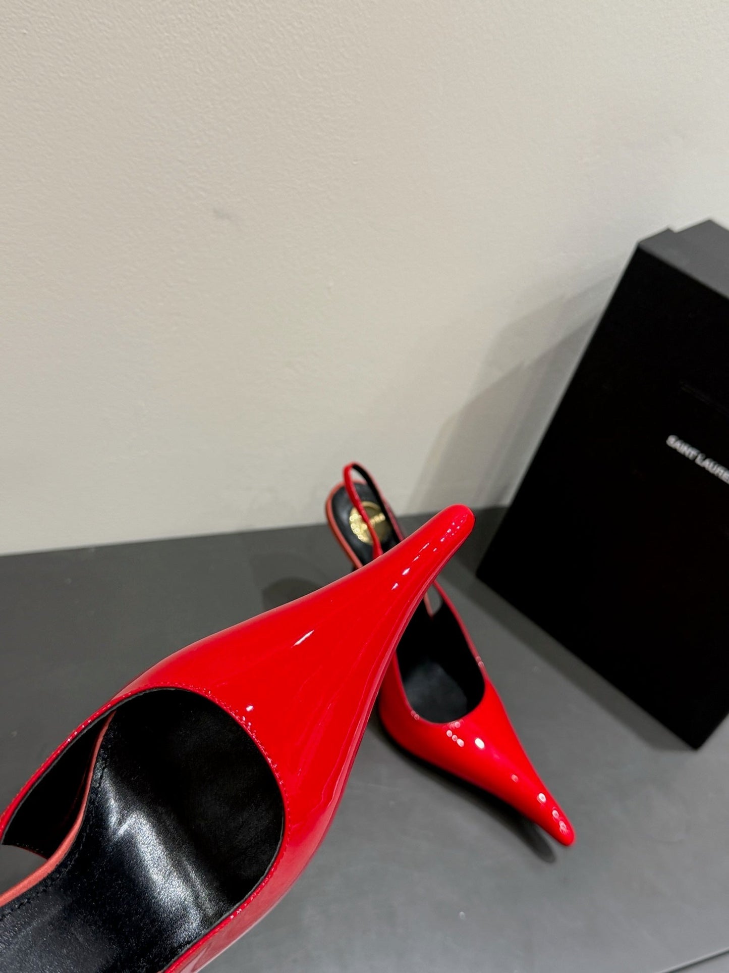 YSL HIGH SLINGBACK 25S IN RED GLOSSY LAMBSKIN - 35