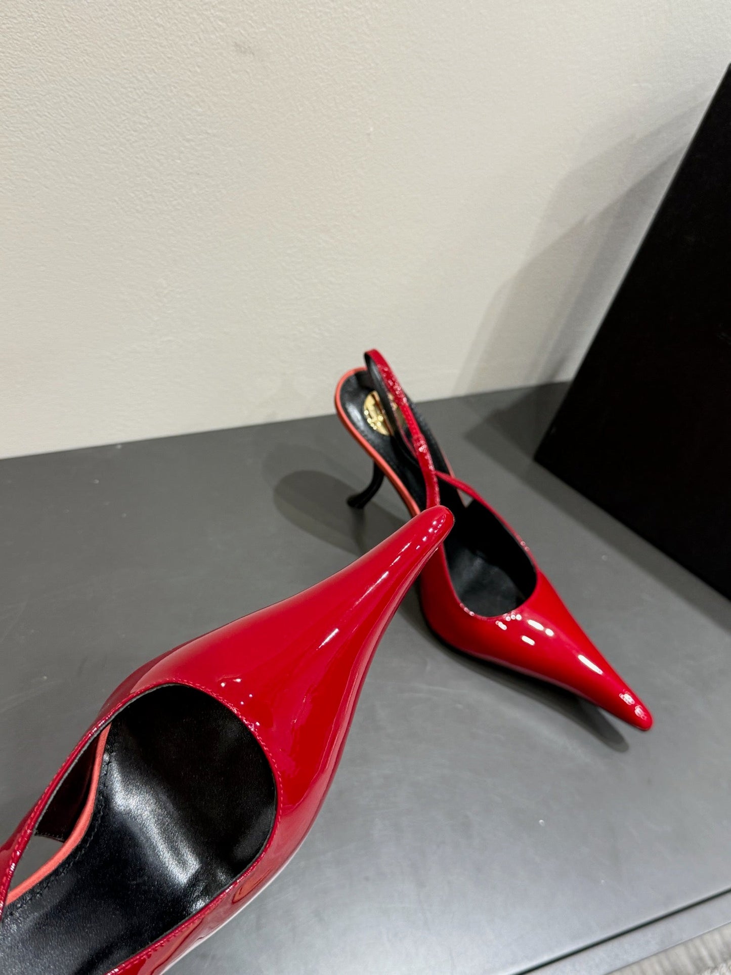 YSL HIGH SLINGBACK 25S IN DARK RED GLOSSY LAMBSKIN - 35