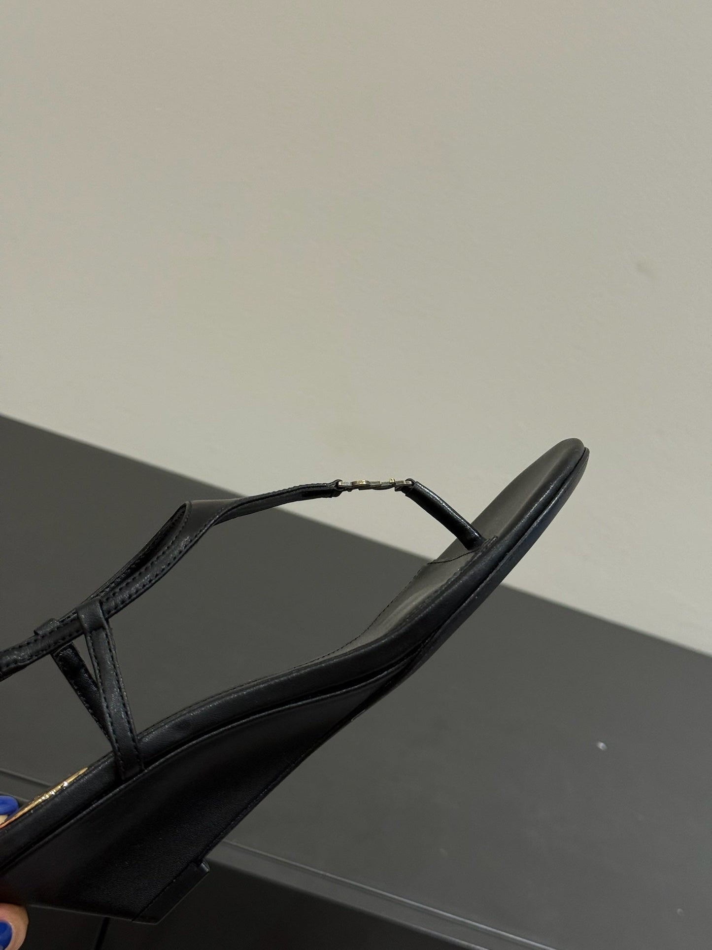YSL WEDGE THONG SANDALS 25S IN BLACK LAMBSKIN WITH GOLD HARDWARE - 35