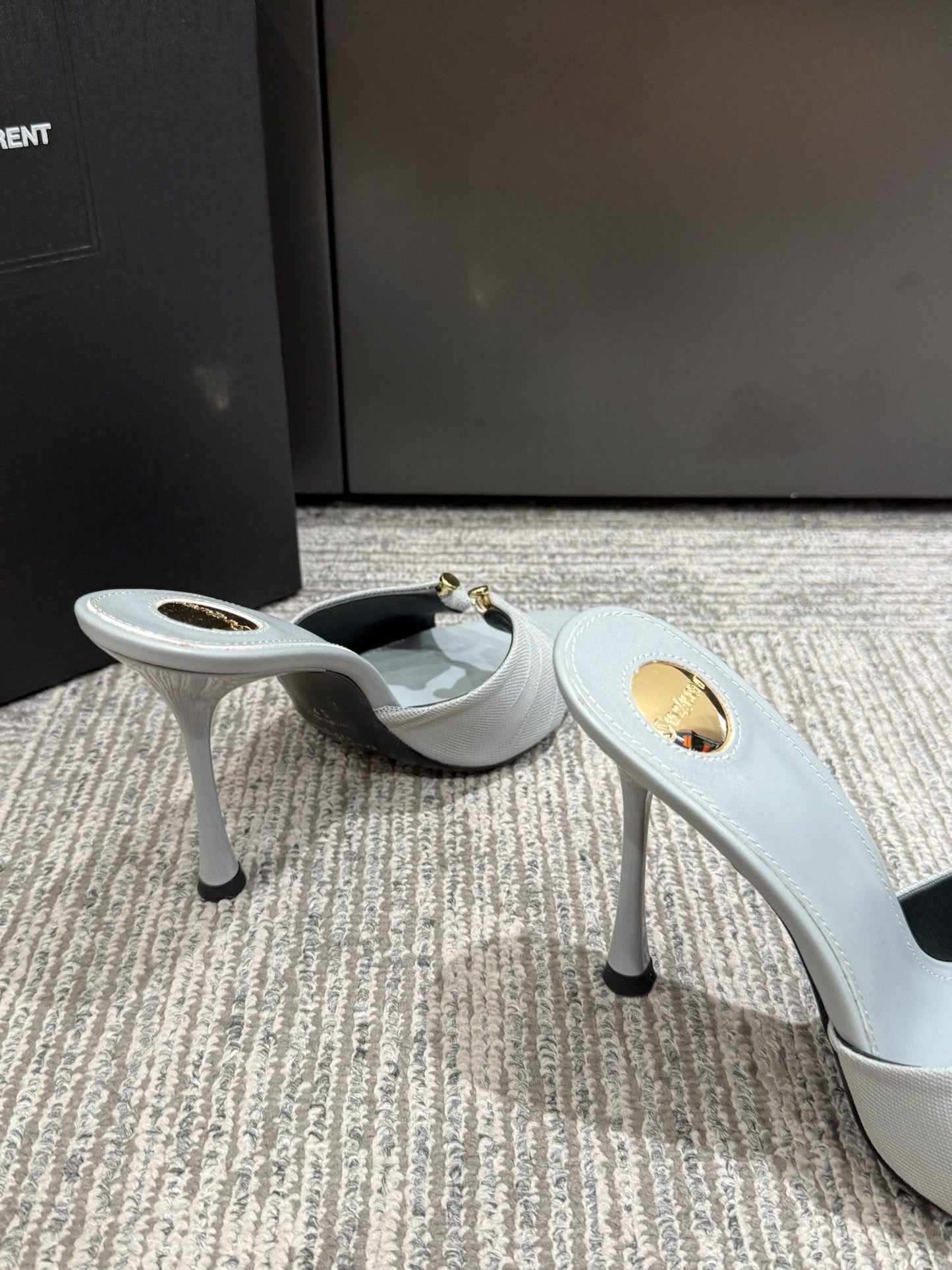 YSL HIGH HEEL 25S 100 MM IN LIGHT SLATE BLUE LAMBSKIN - 35