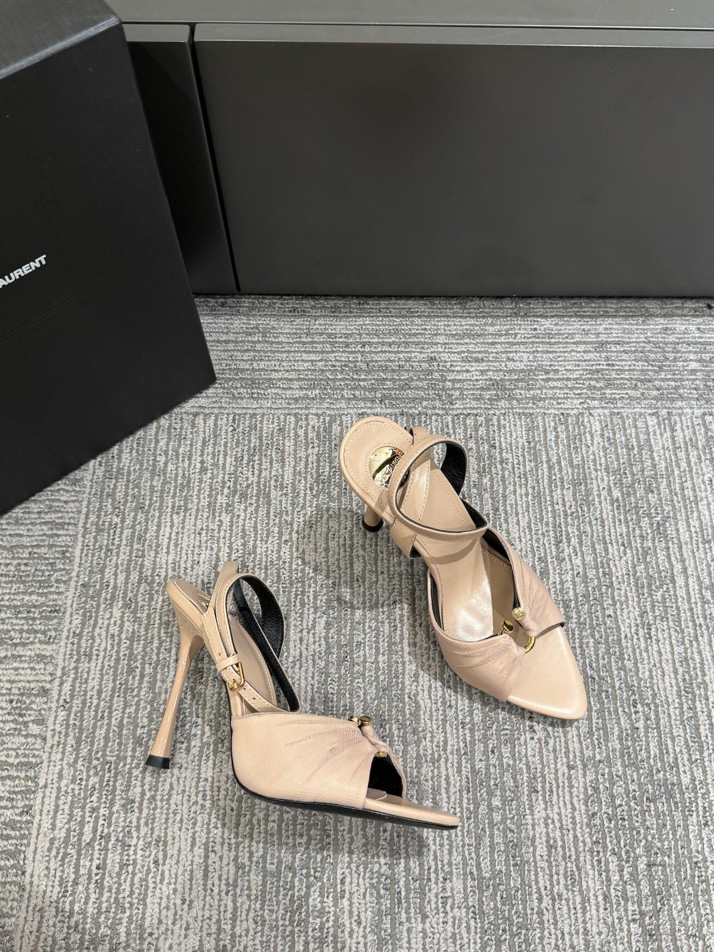 YSL HEELED SANDALS 25S 100 MM IN BEIGE LAMBSKIN - 35